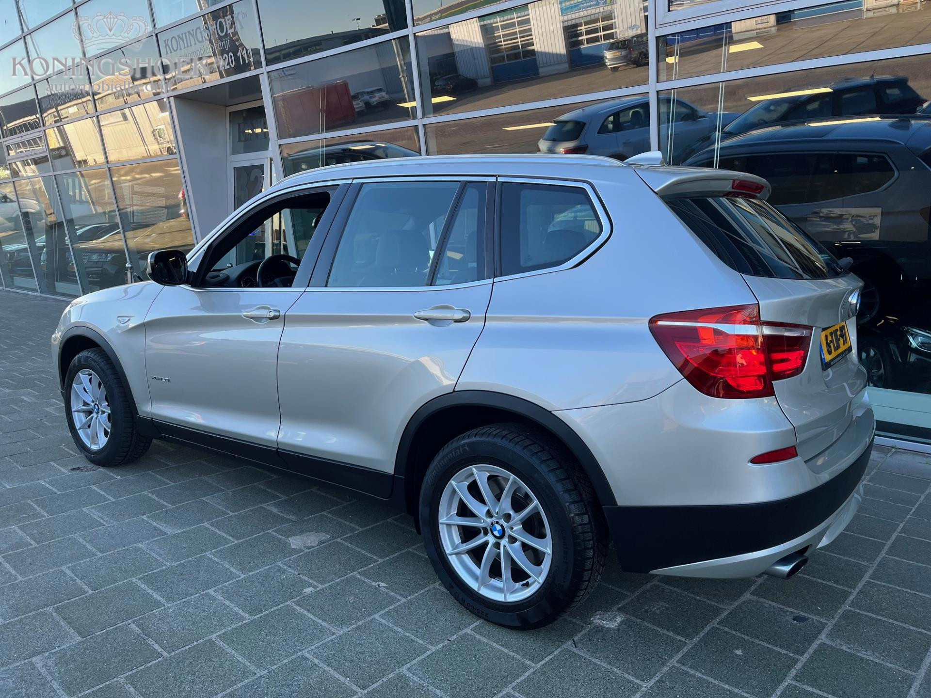 Foto van BMW X3 xDrive 20i
