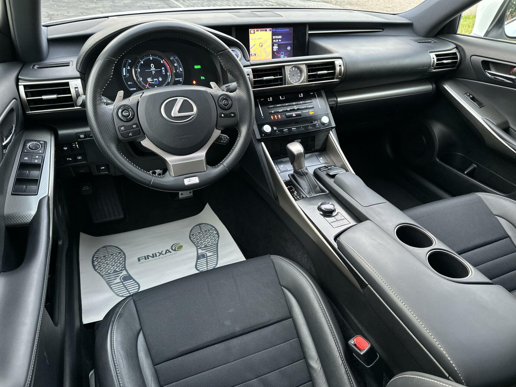 Foto van Lexus Is