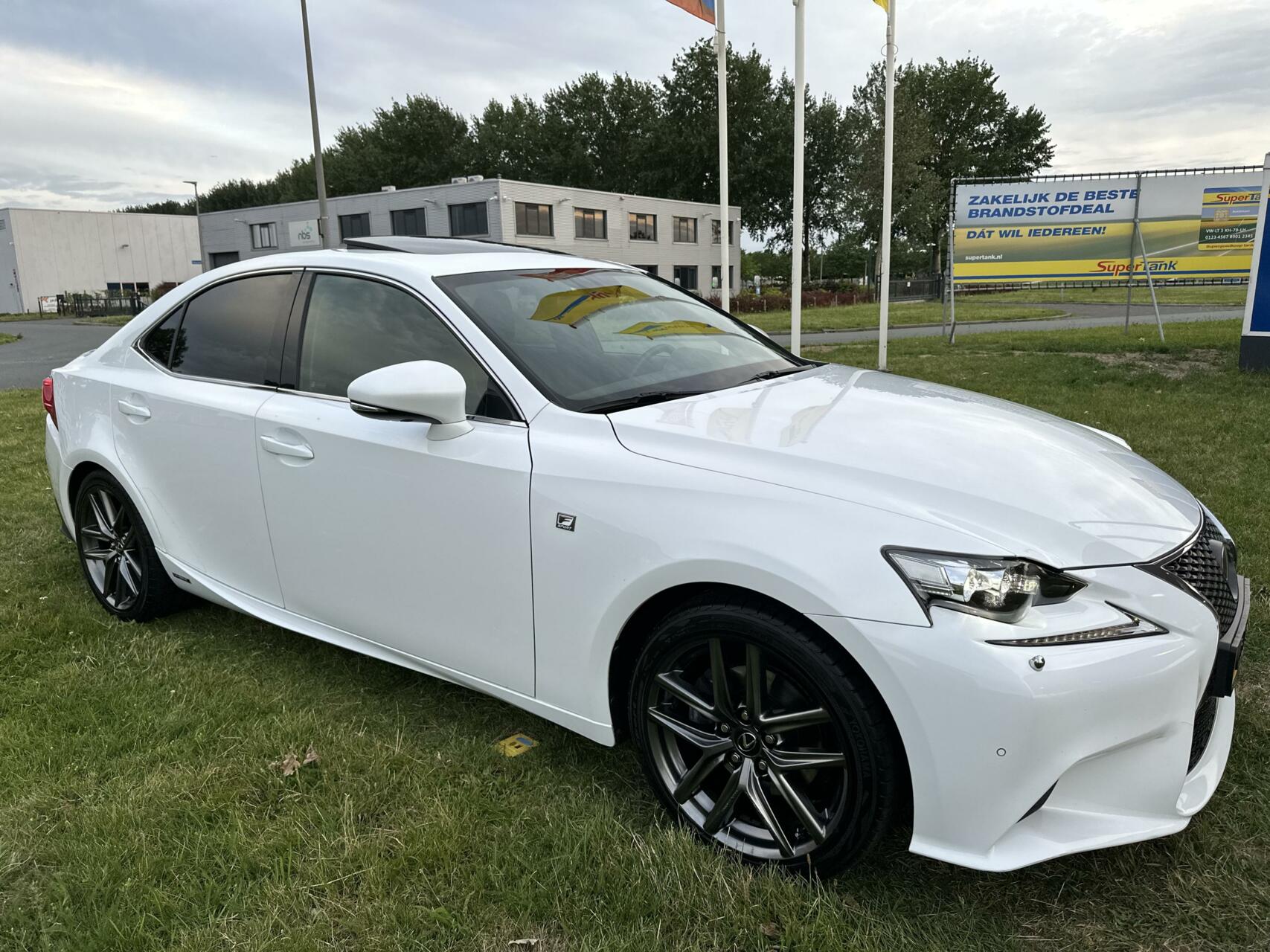 Foto van Lexus Is