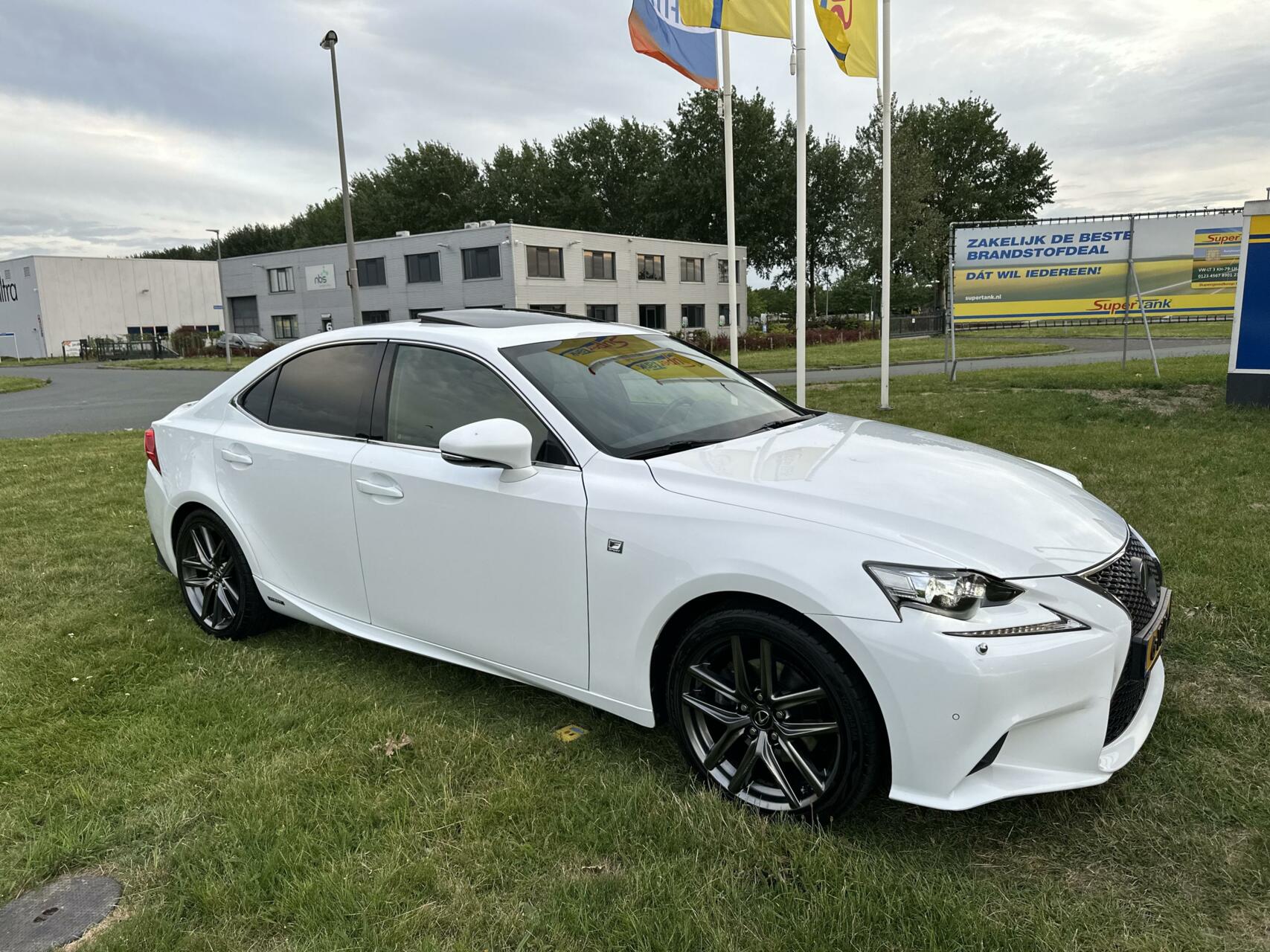 Foto van Lexus Is