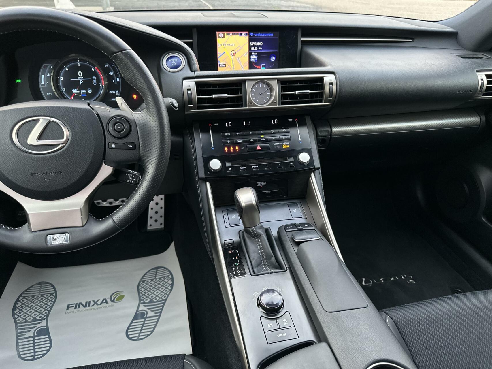 Foto van Lexus Is