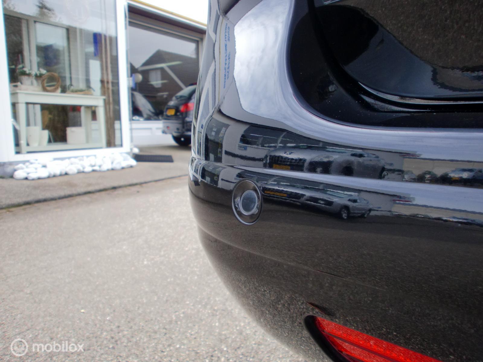 Foto van Peugeot 5008