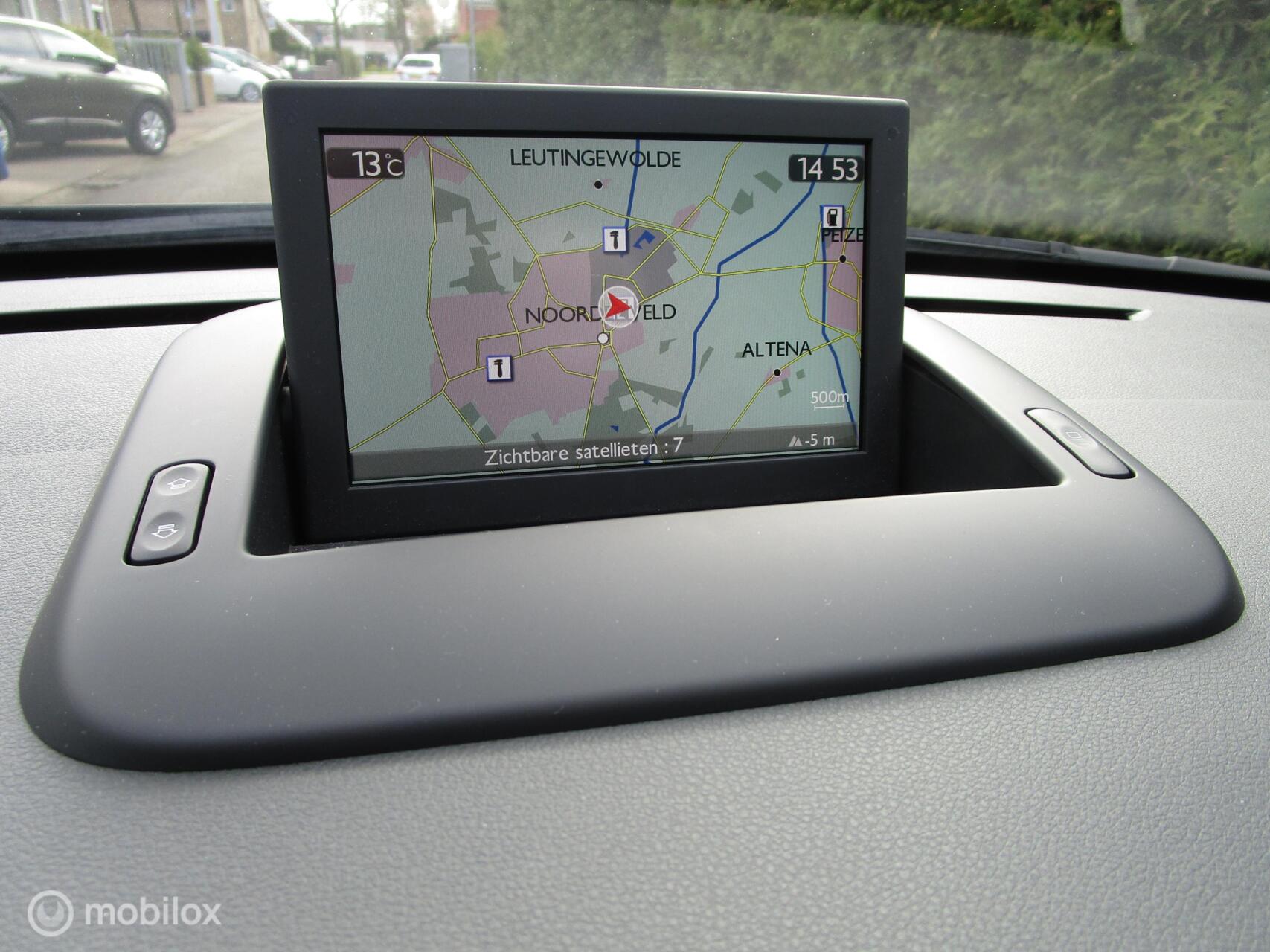 Foto van Peugeot 5008