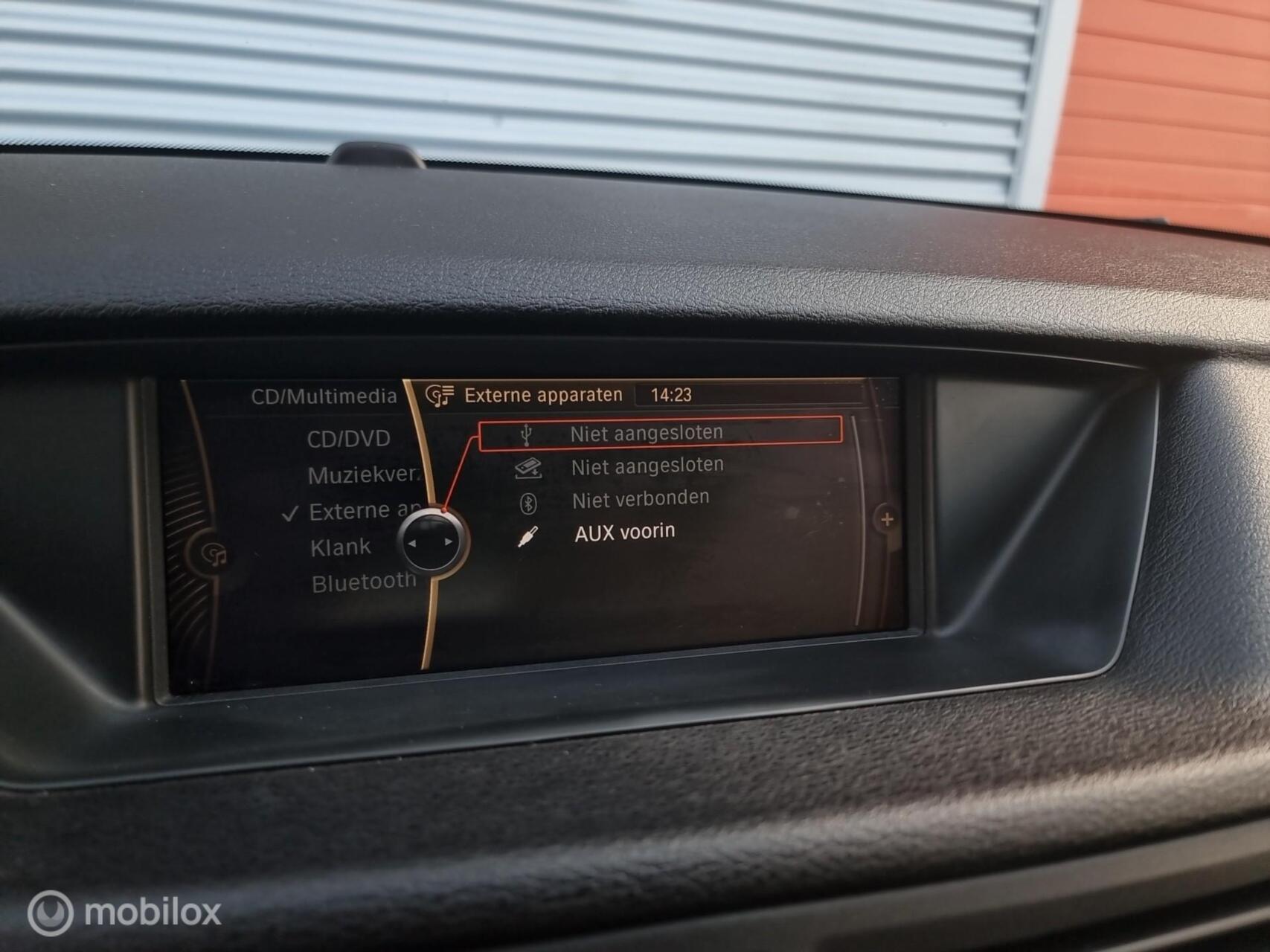 Foto van BMW X1 xDrive 28i
