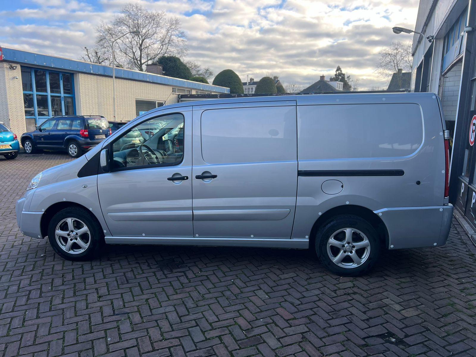 Foto van Peugeot Expert