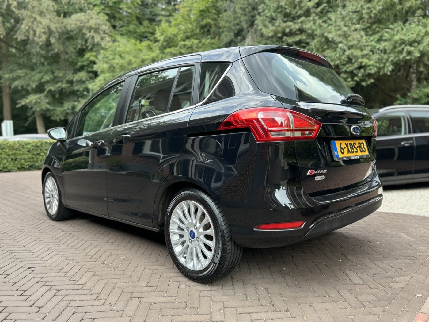 Foto van Ford B-max