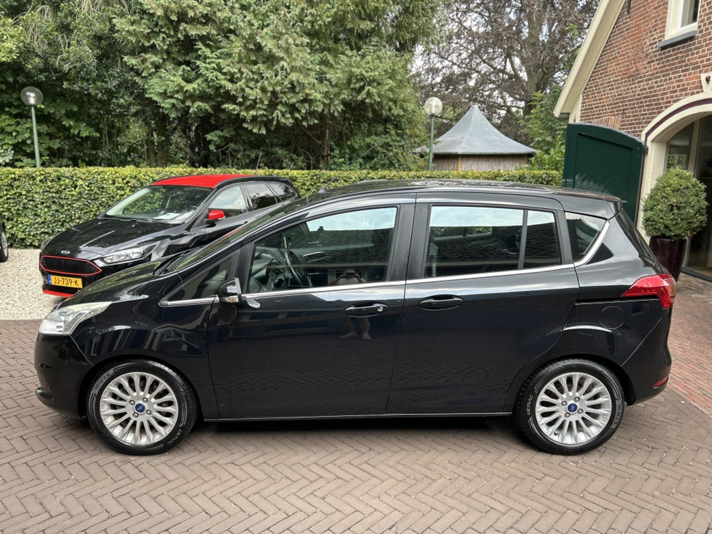 Foto van Ford B-max