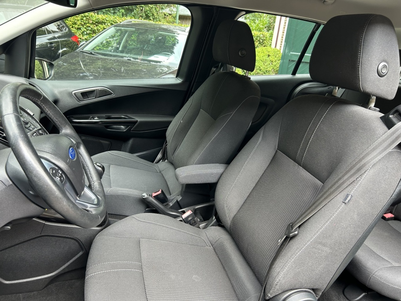 Foto van Ford B-max