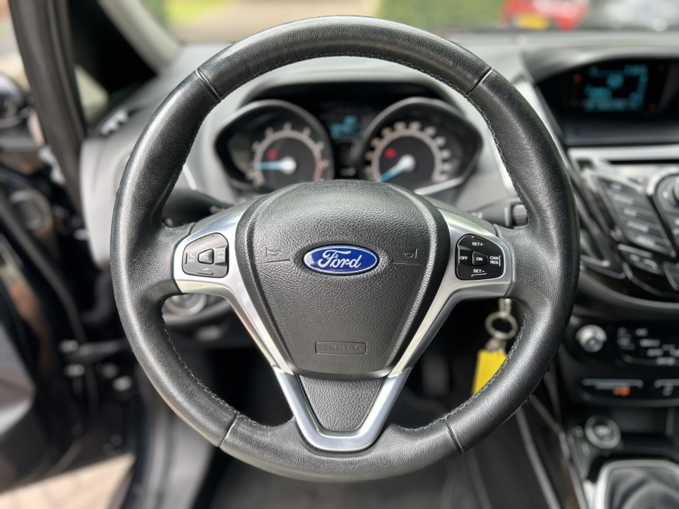 Foto van Ford B-max