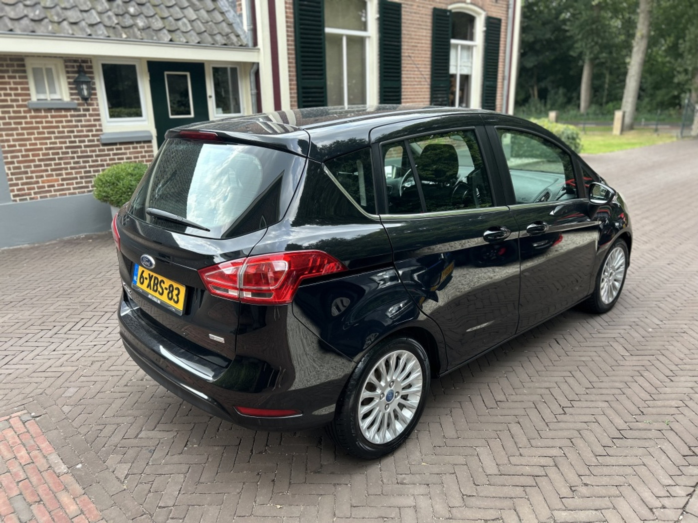 Foto van Ford B-max