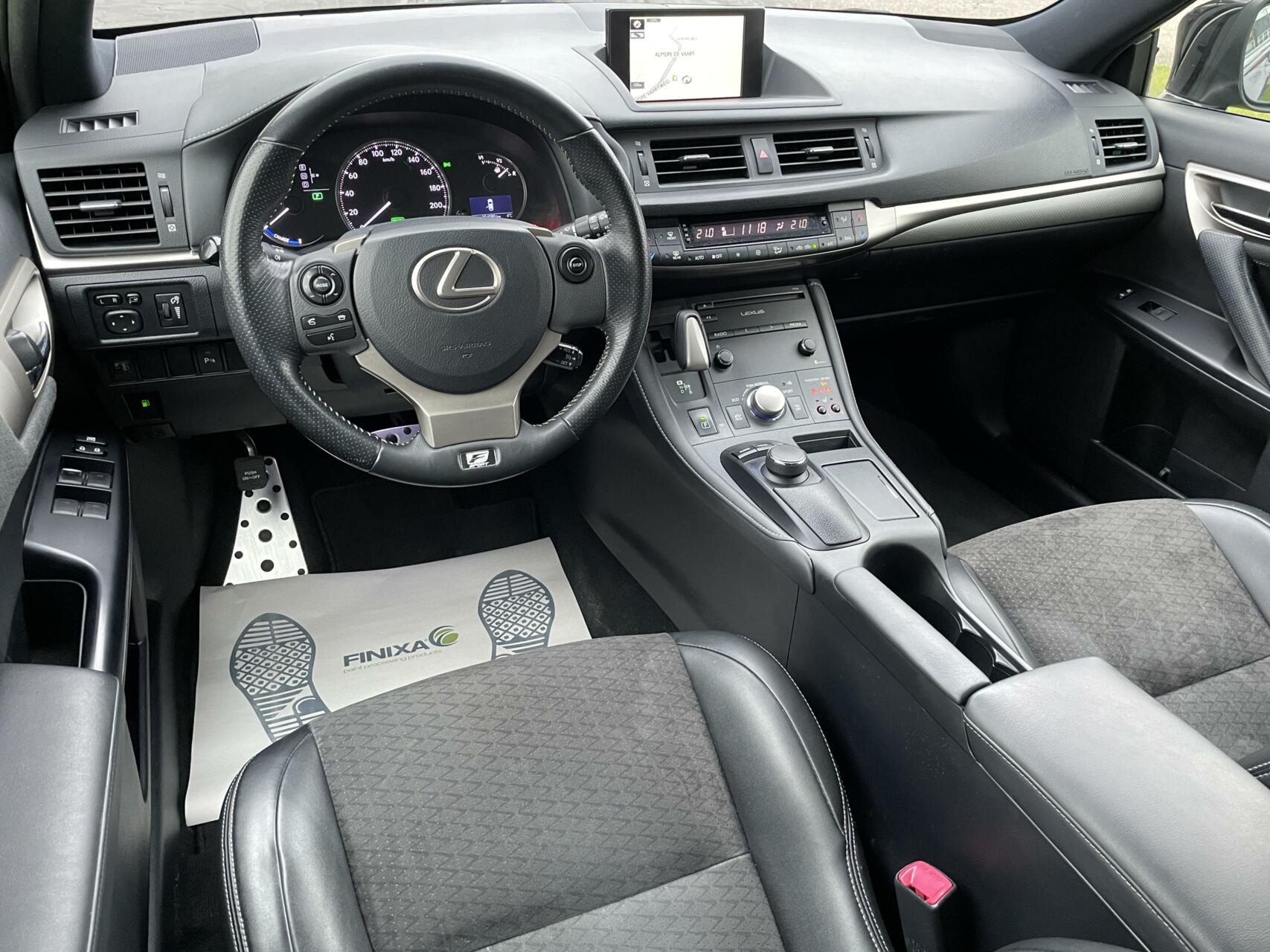 Foto van Lexus CT