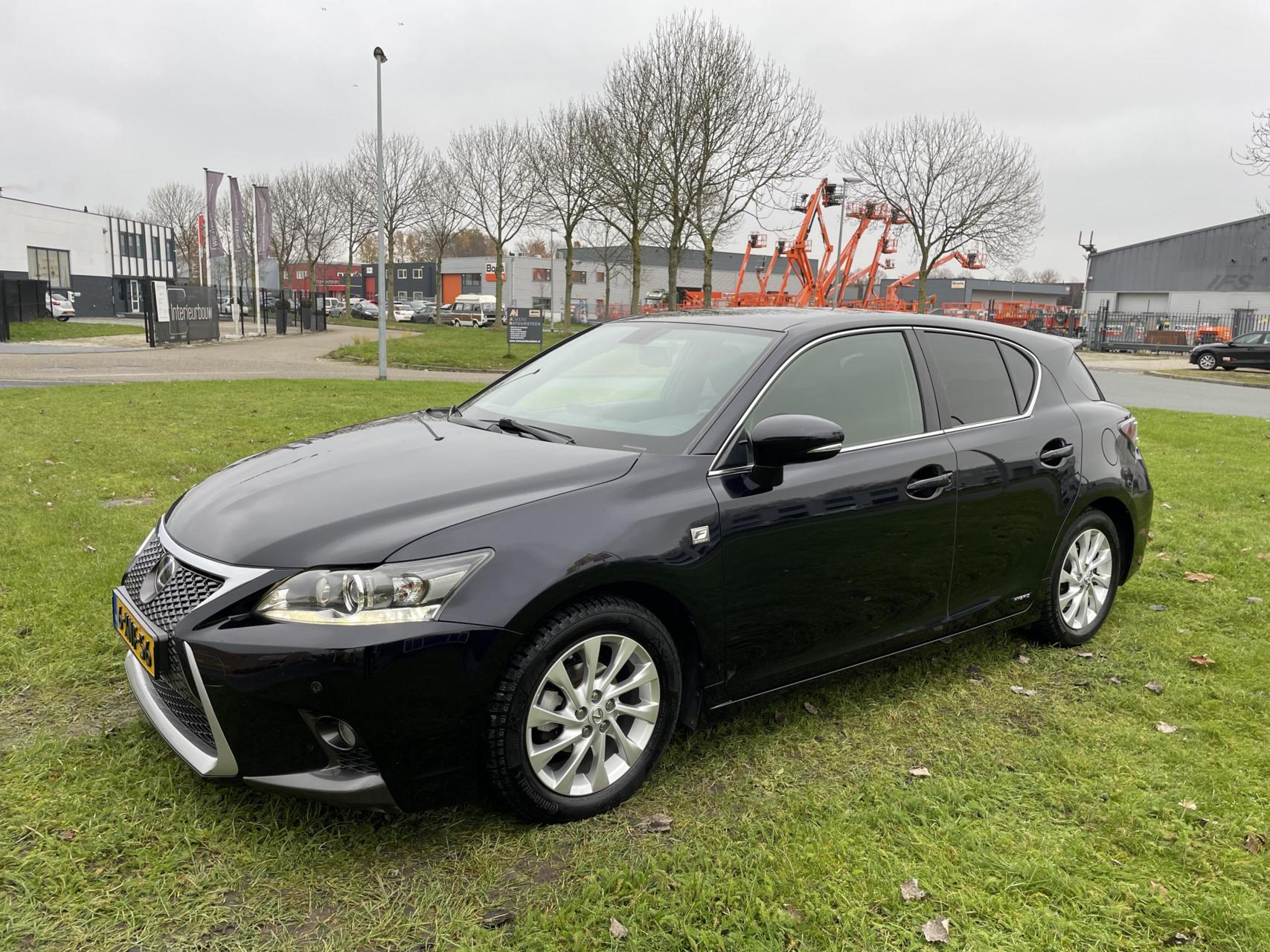 Foto van Lexus CT