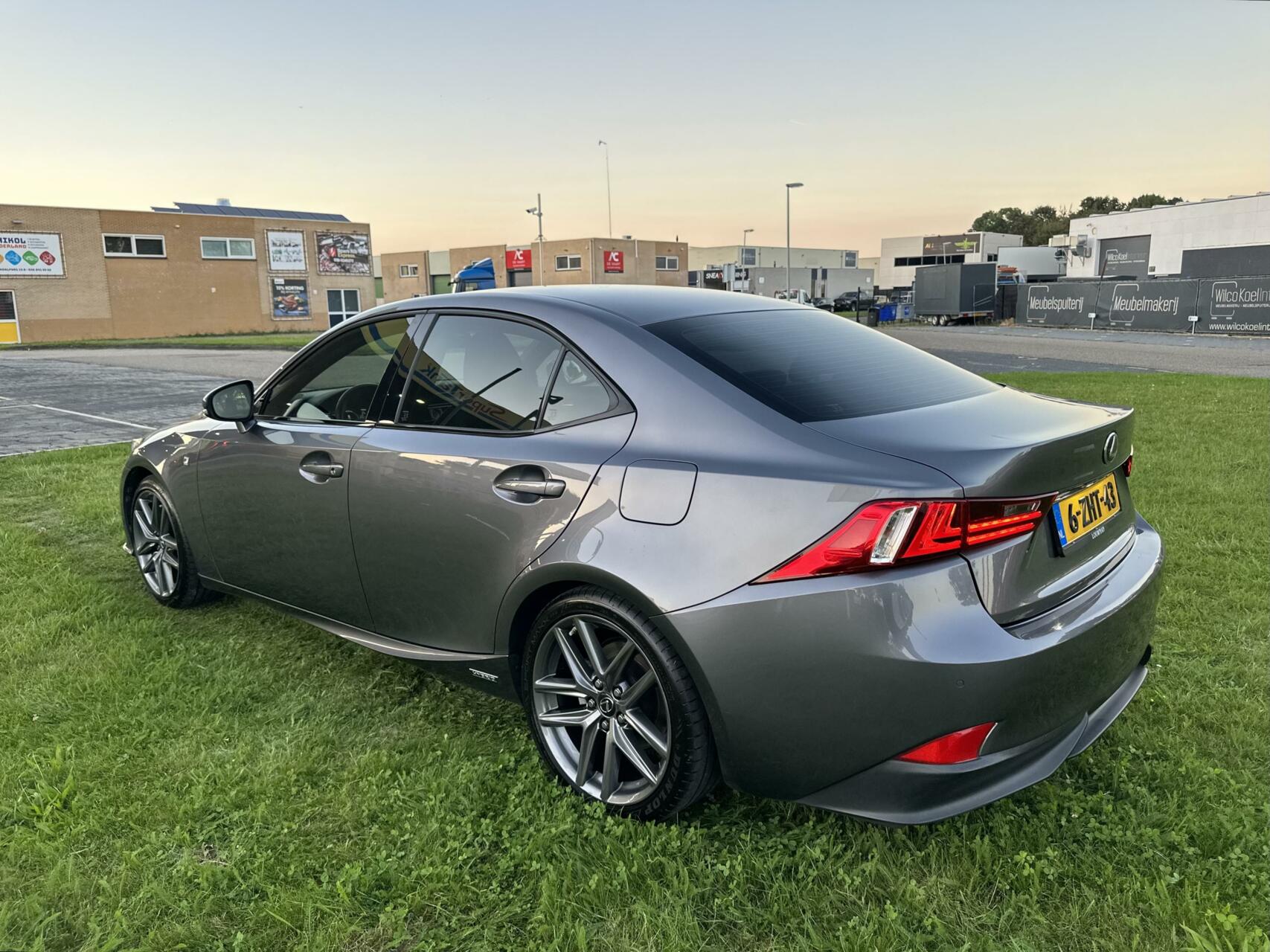 Foto van Lexus Is