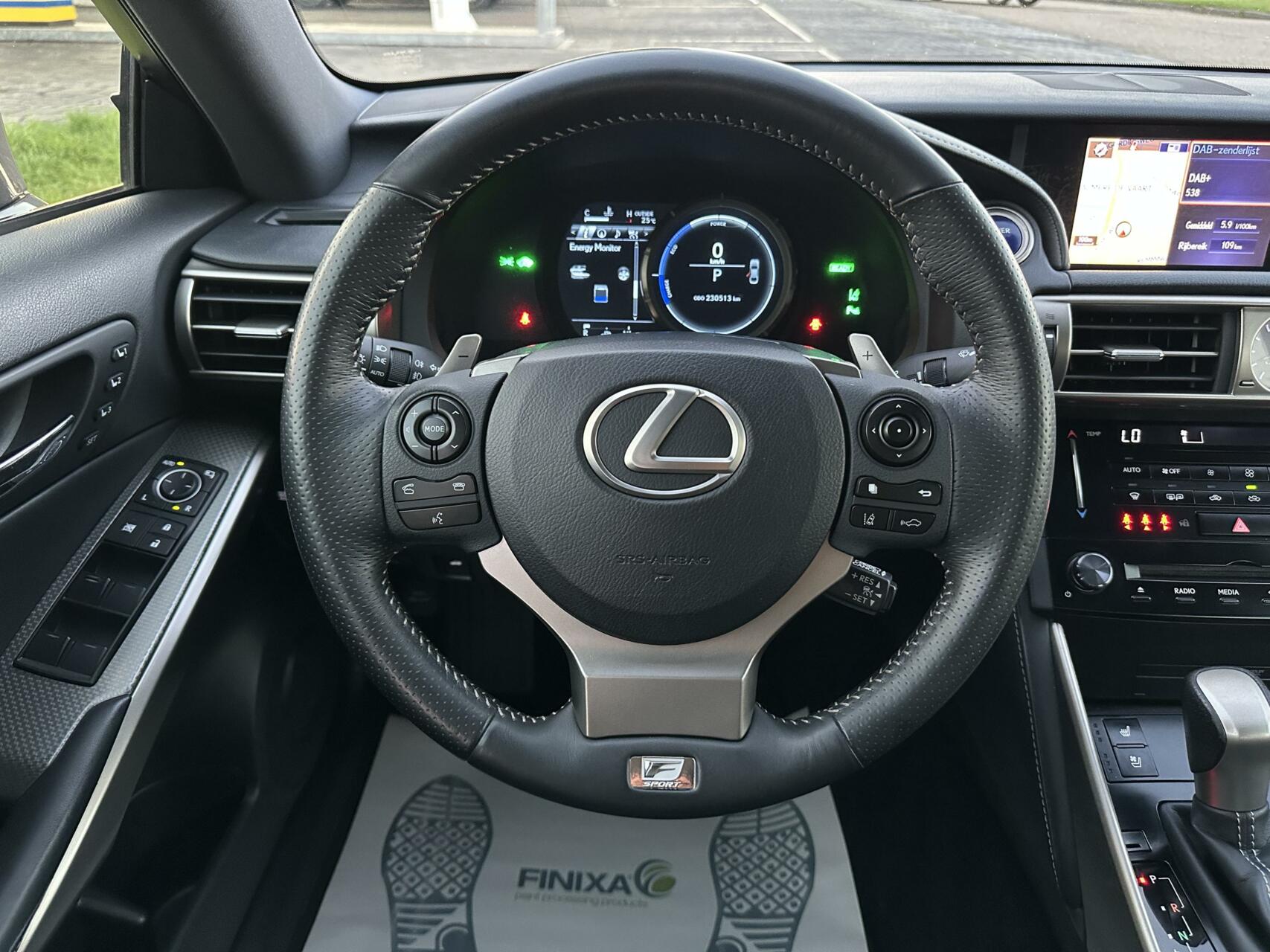 Foto van Lexus Is