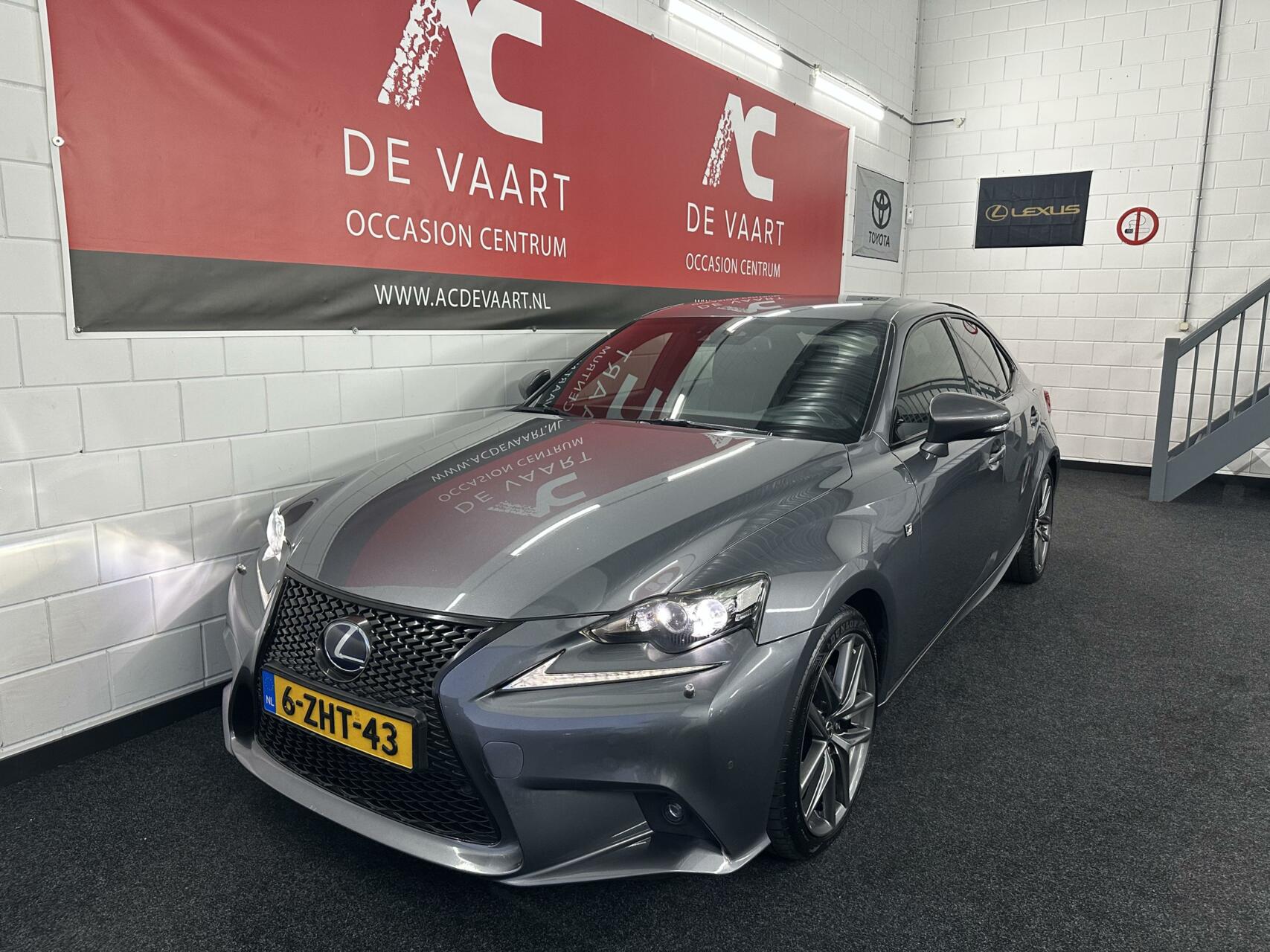 Foto van Lexus Is