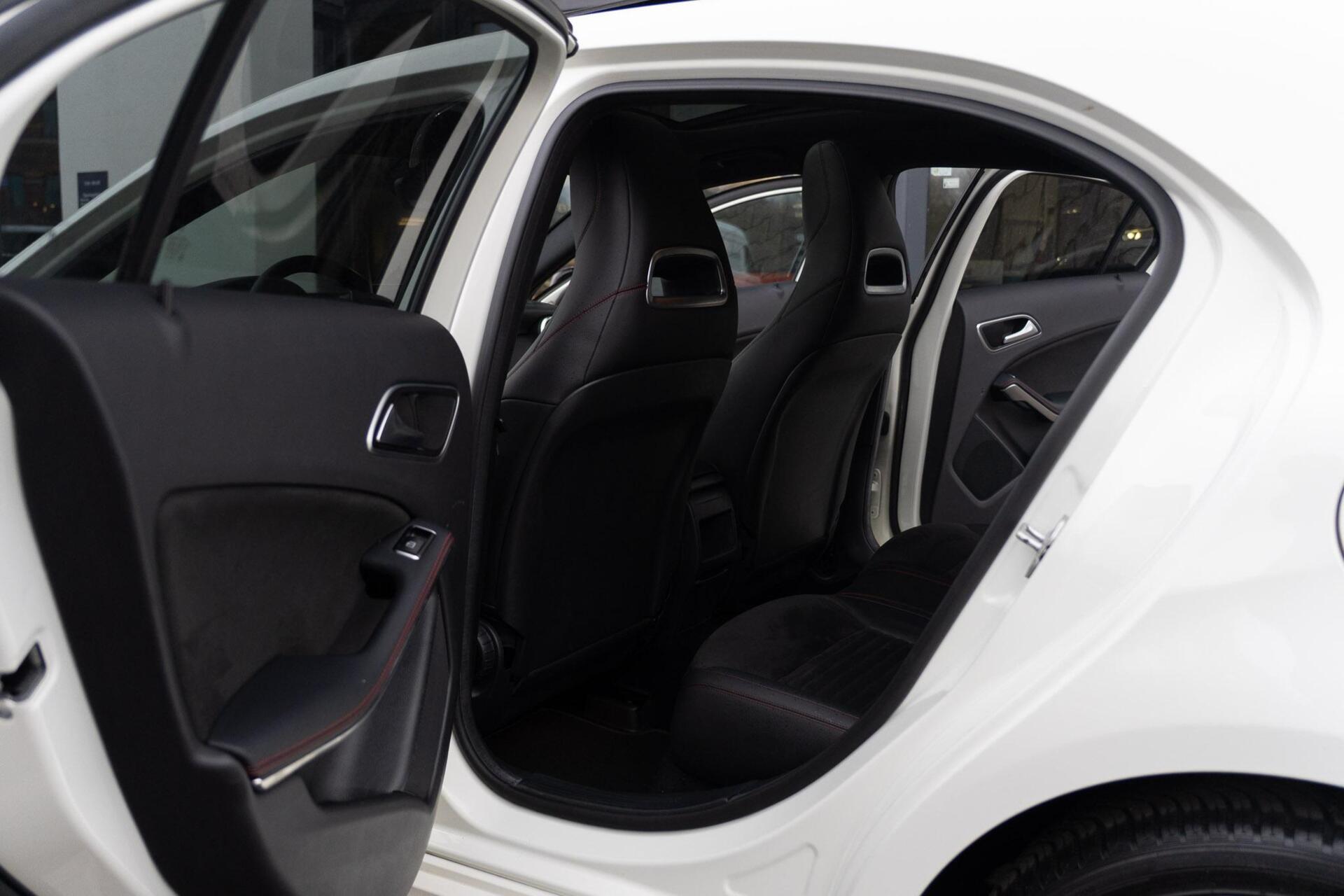 Foto van Mercedes-Benz A 180
