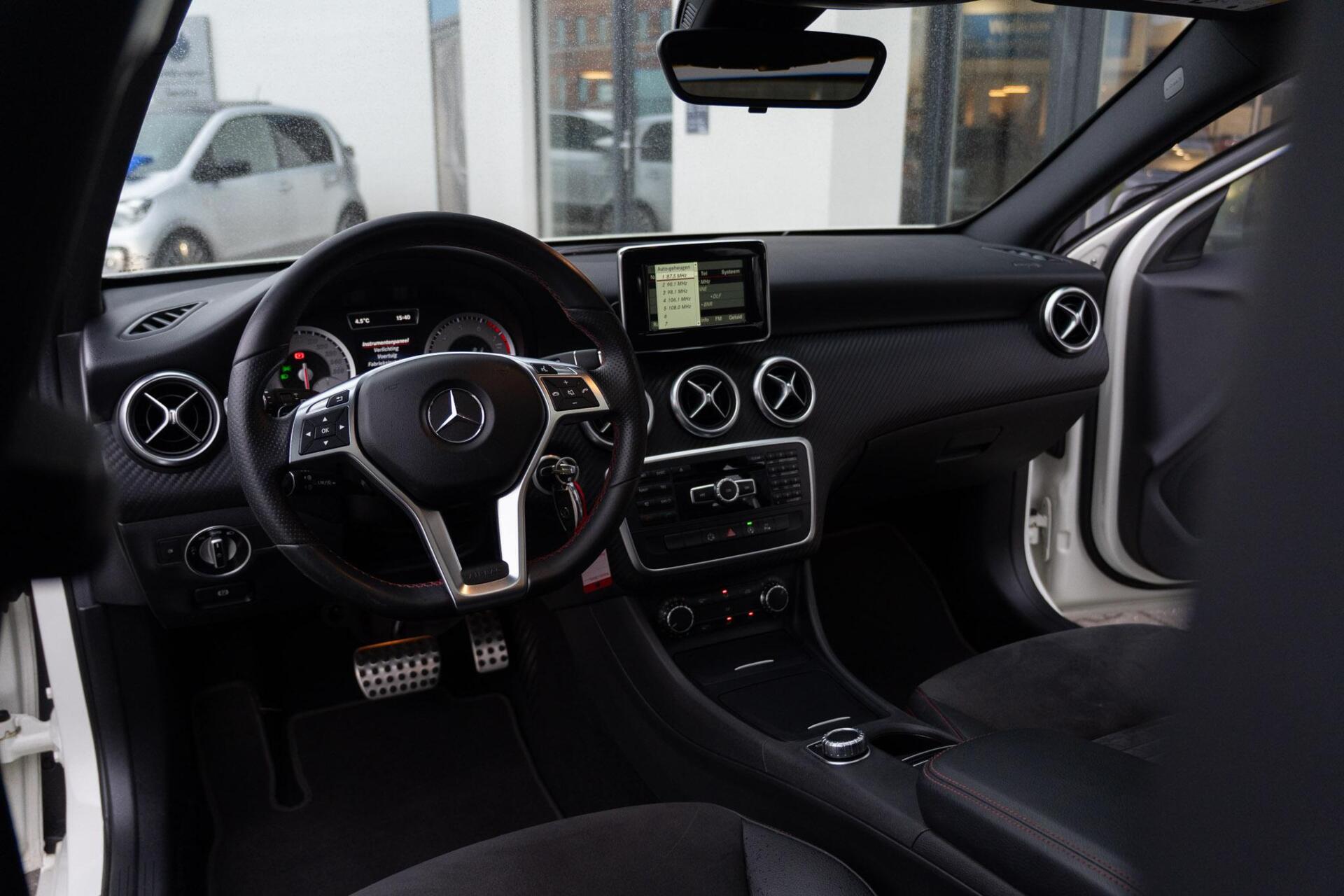 Foto van Mercedes-Benz A 180