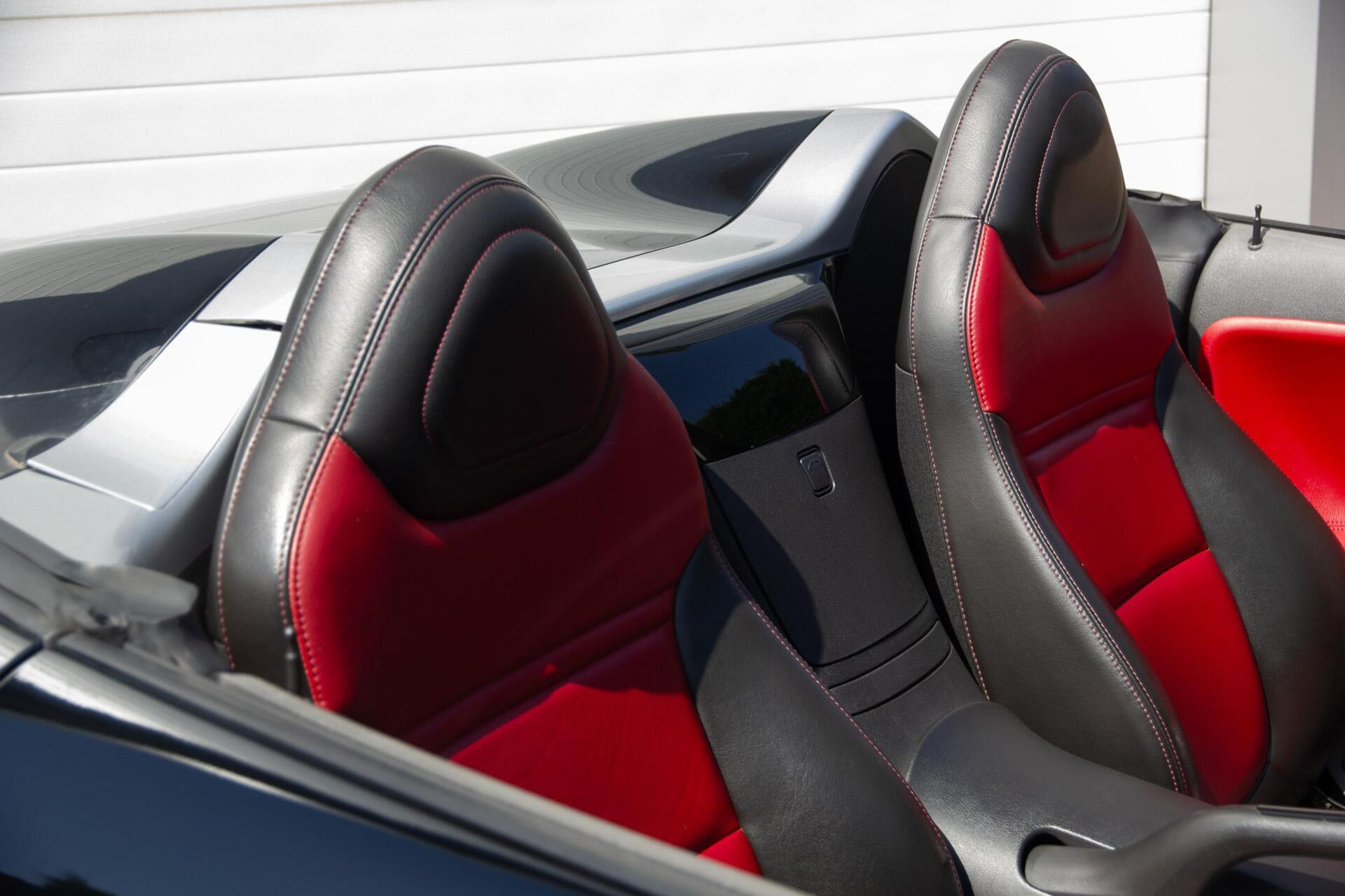 Foto van Opel GT