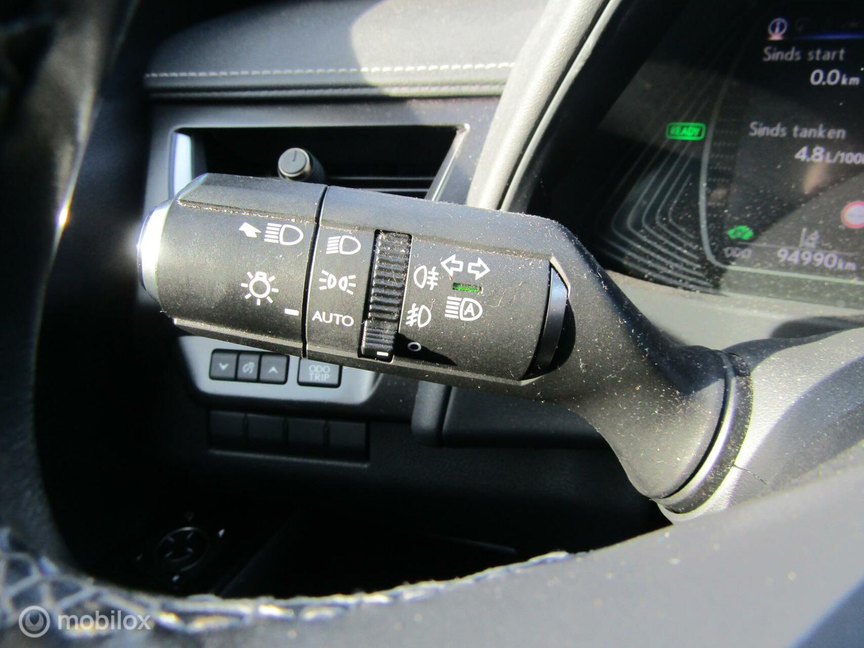 Foto van Lexus Ux