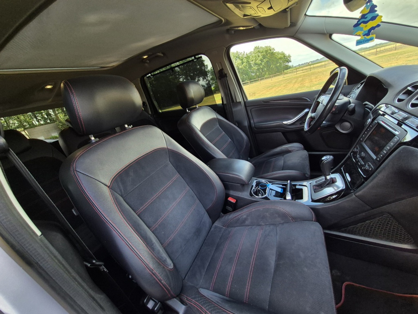 Foto van Ford S-max