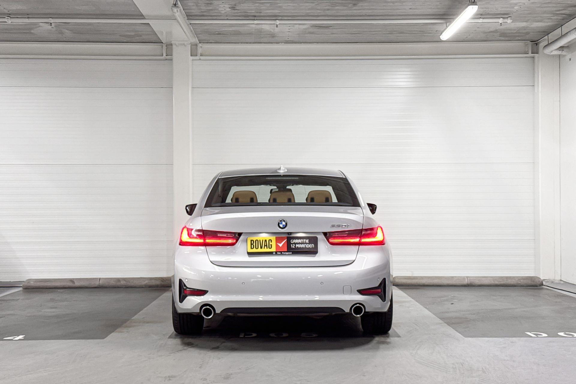 Foto van BMW 330i
