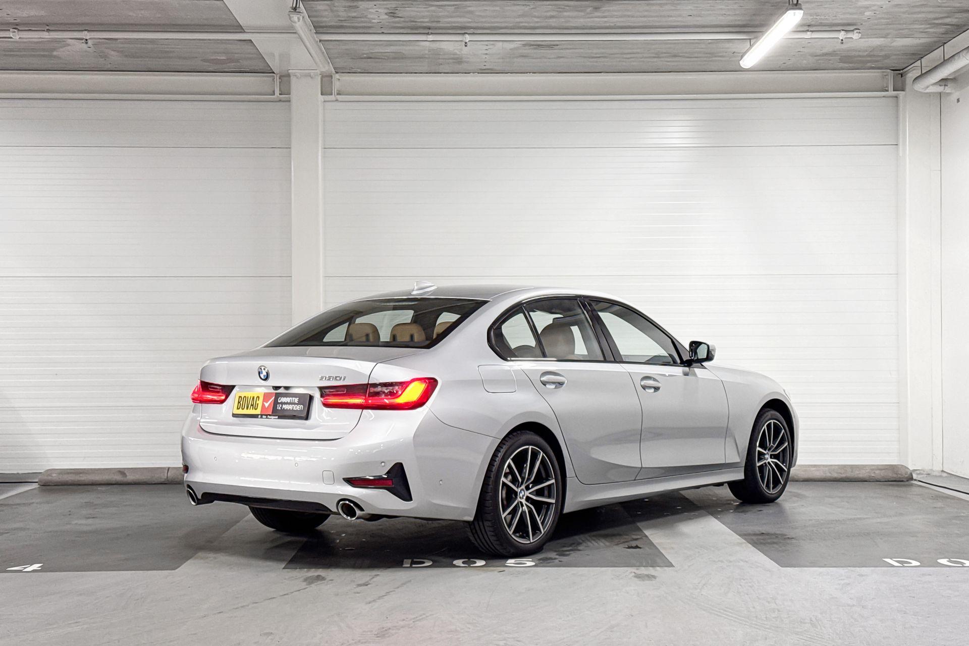 Foto van BMW 330i
