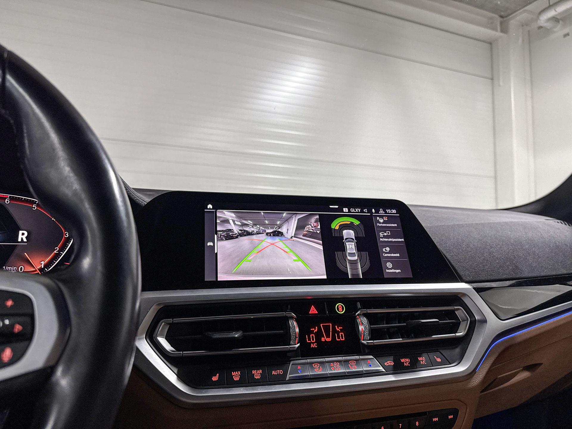 Foto van BMW 330i