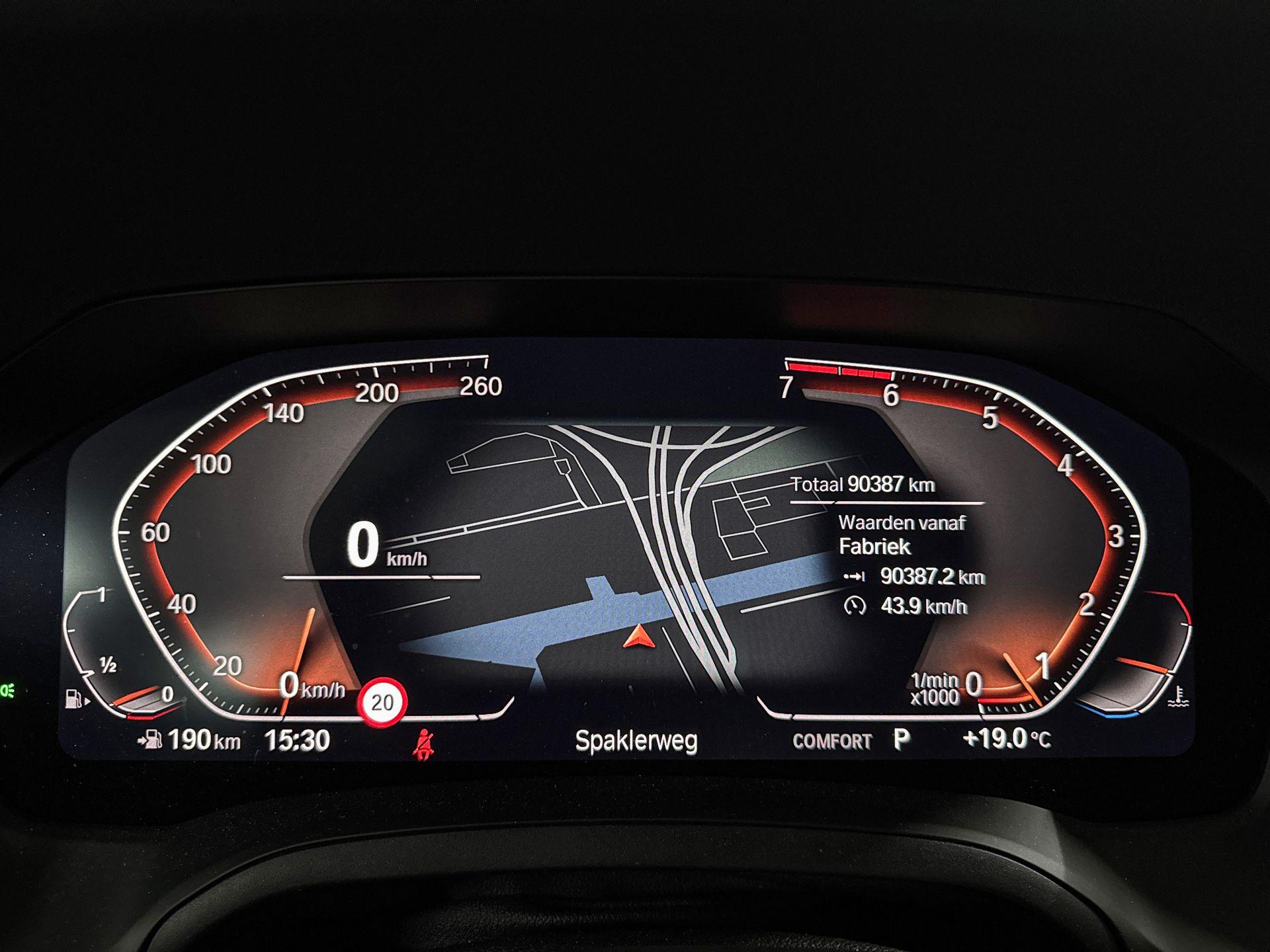 Foto van BMW 330i