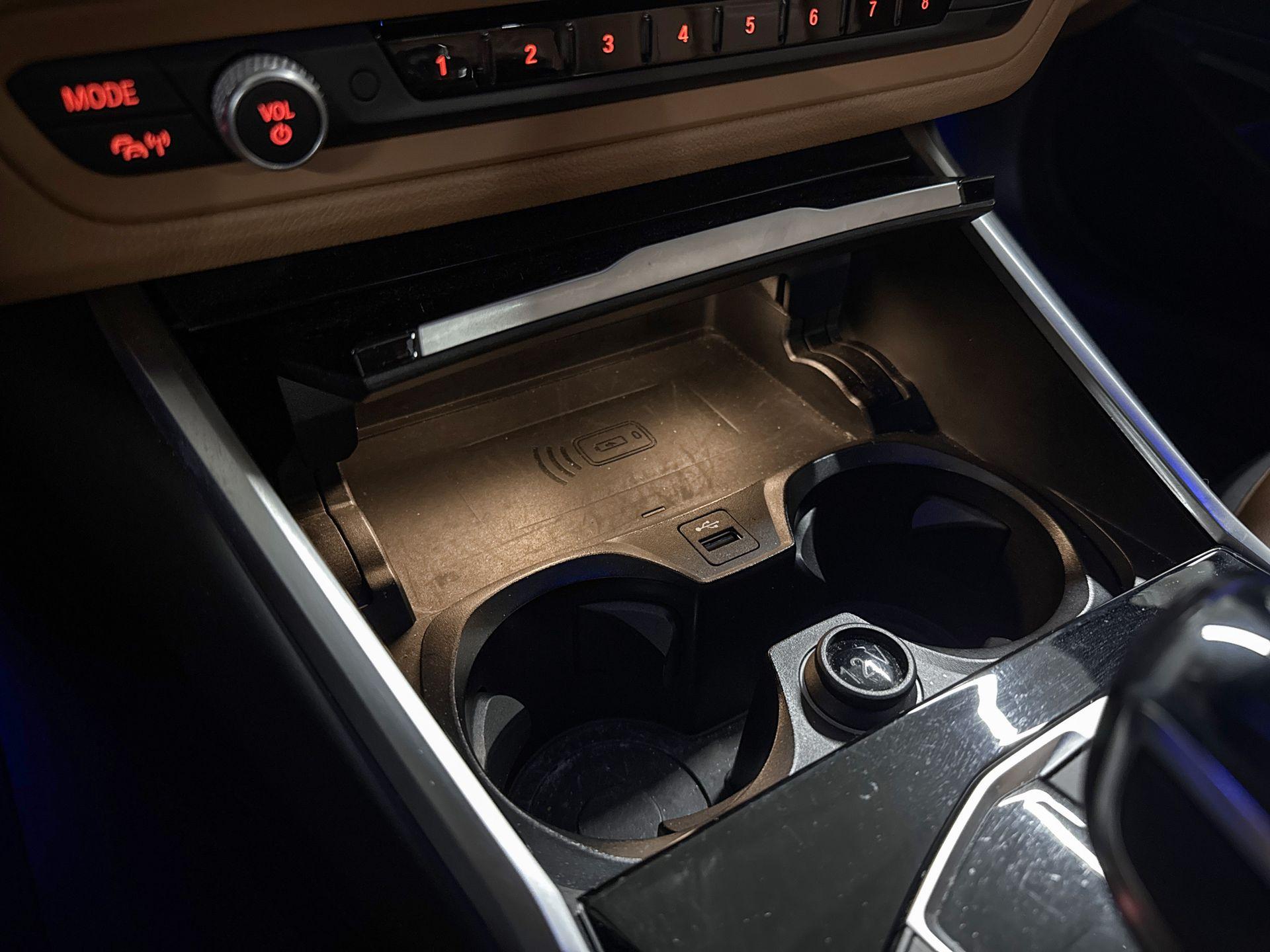 Foto van BMW 330i