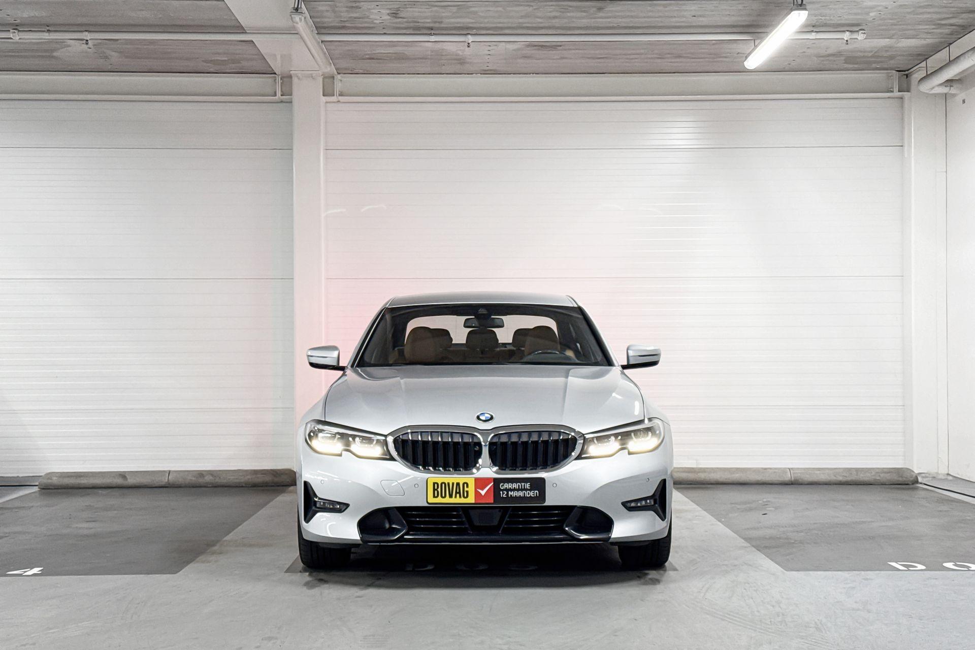 Foto van BMW 330i