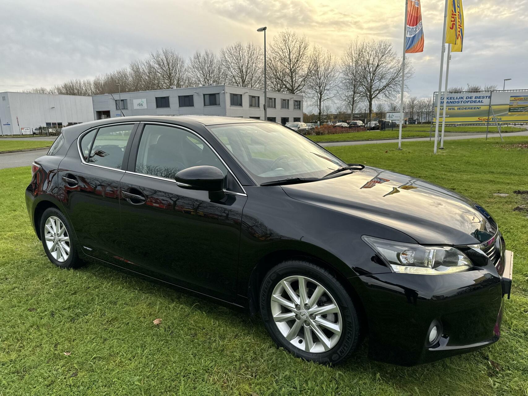 Foto van Lexus CT