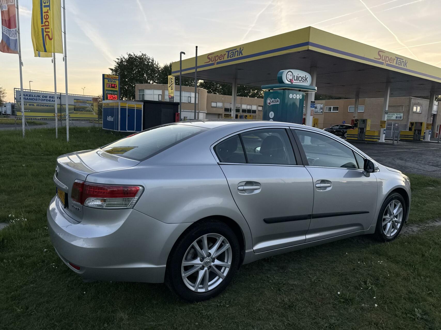 Foto van Toyota Avensis