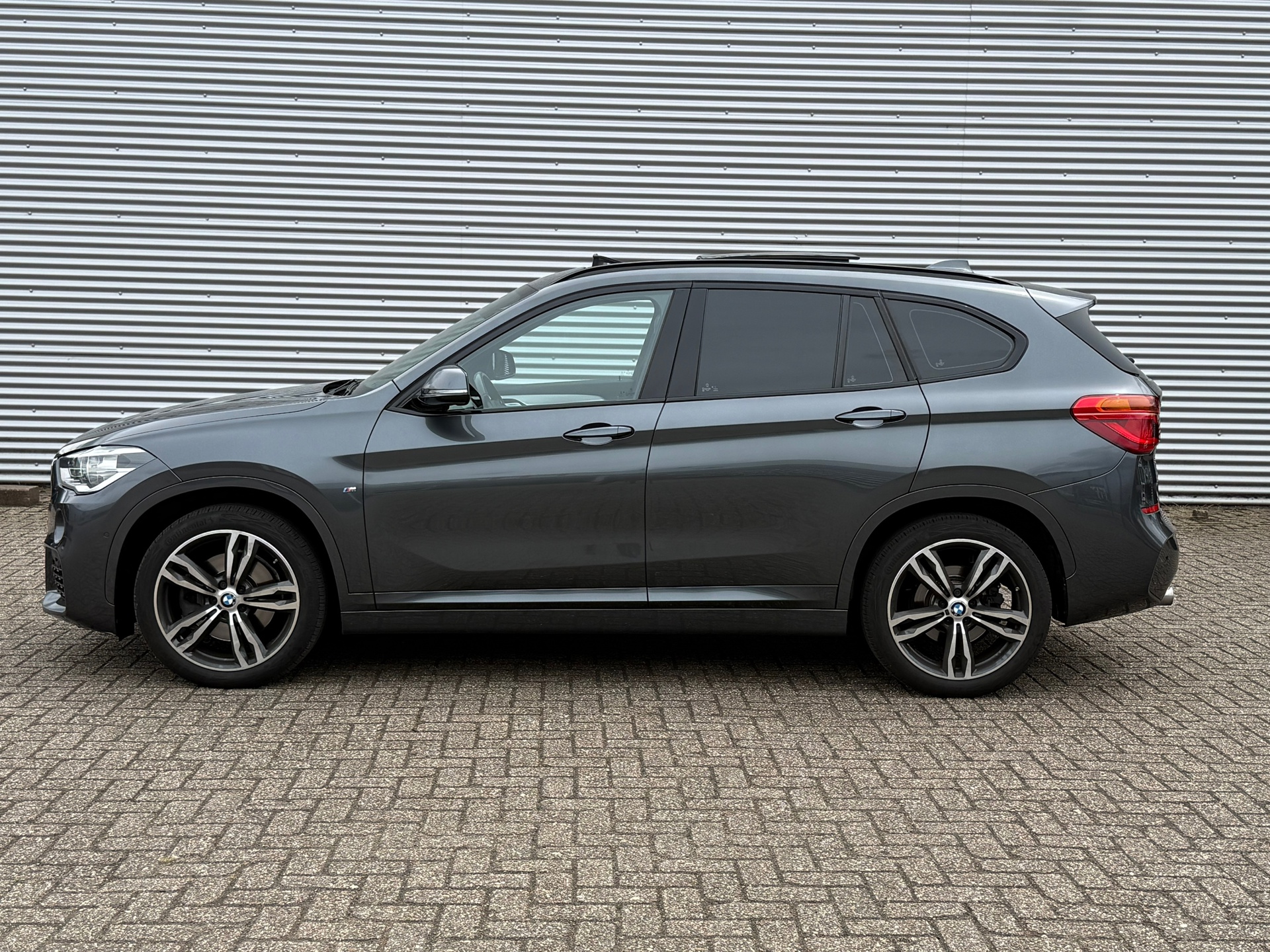 Foto van BMW X1