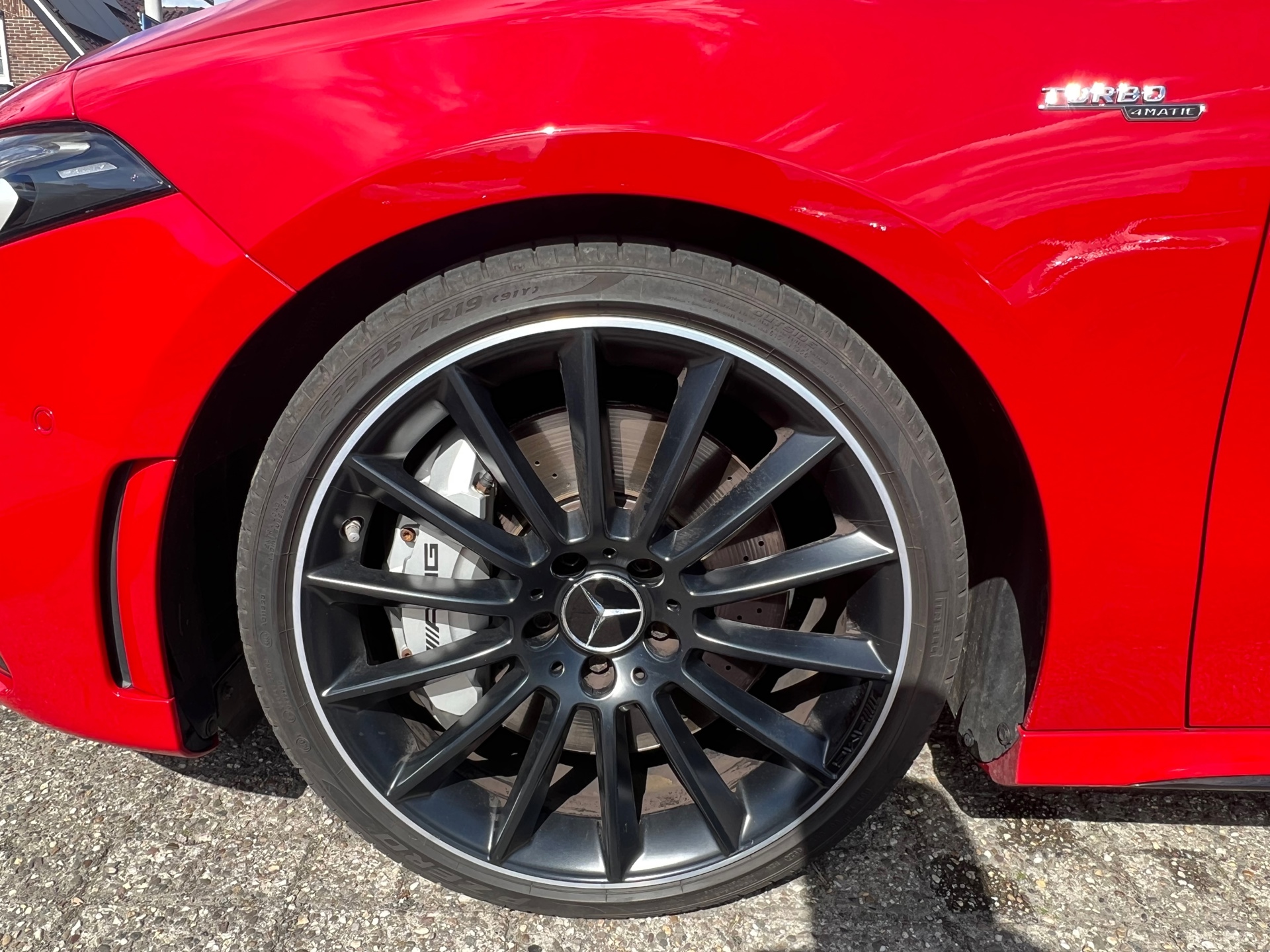 Foto van Mercedes-Benz AMG A 35