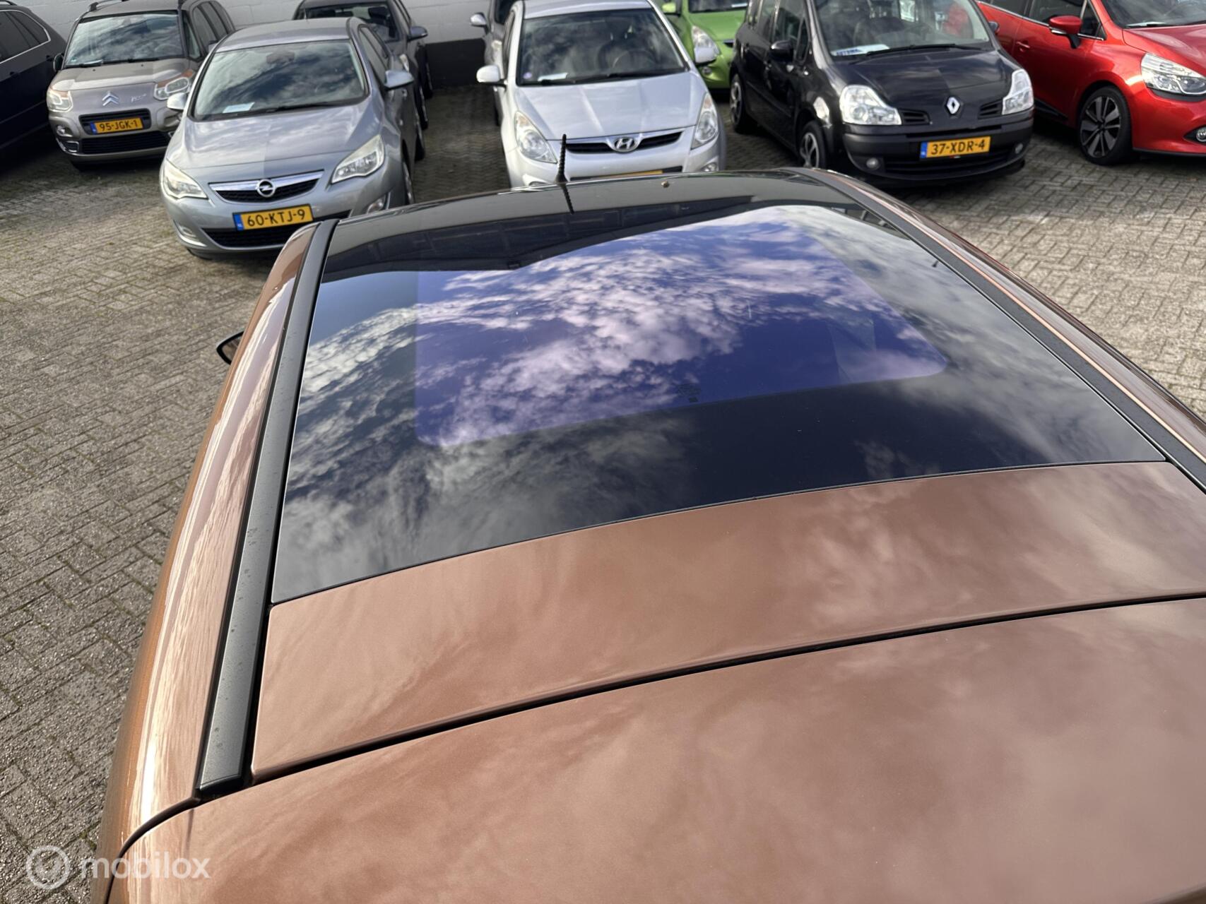 Foto van Ford B-max