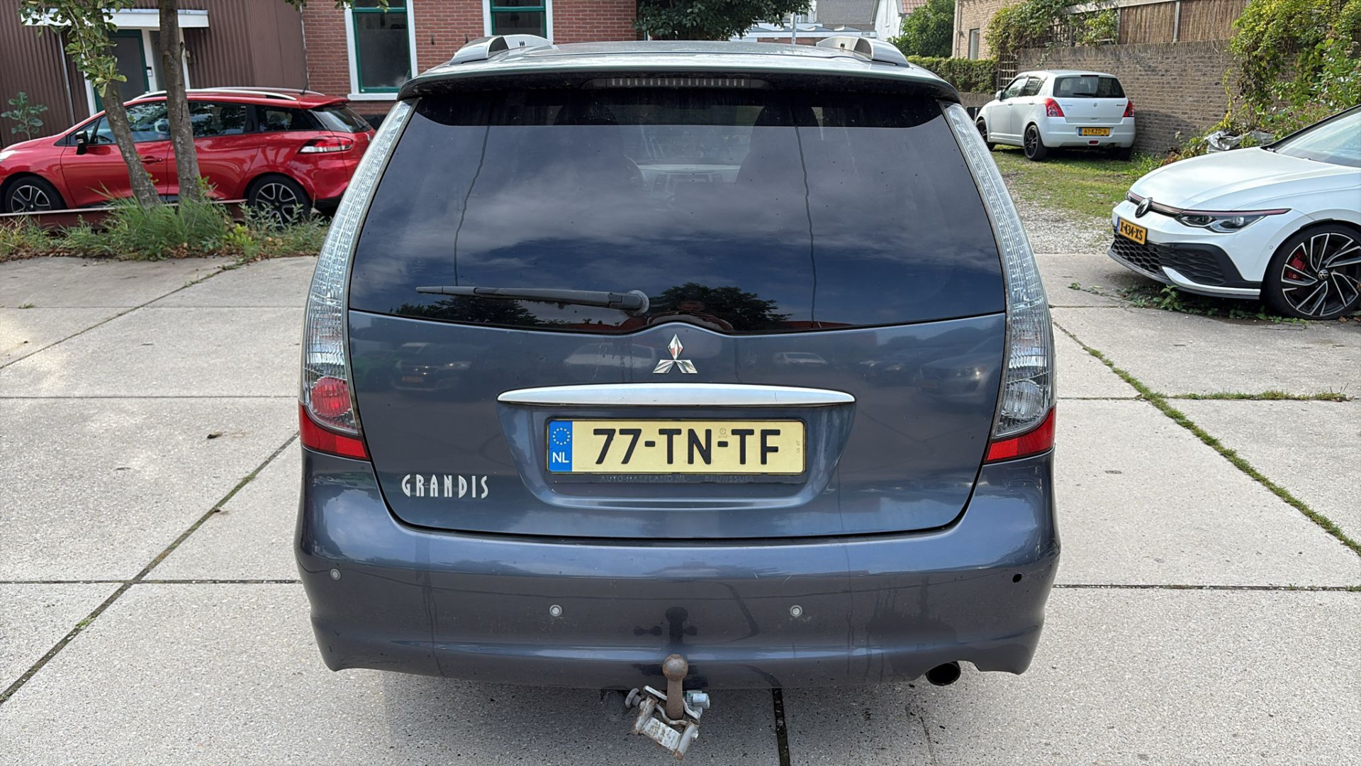 Foto van Mitsubishi Mitsubishi Grandis