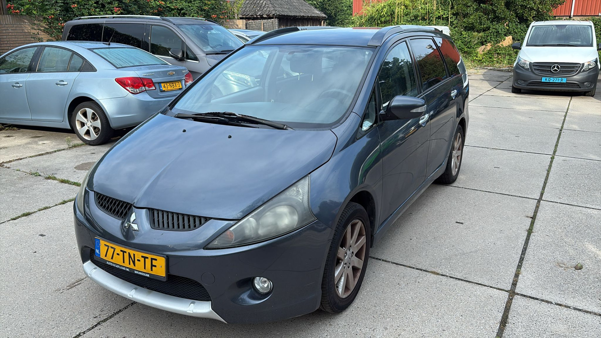 Foto van Mitsubishi Mitsubishi Grandis