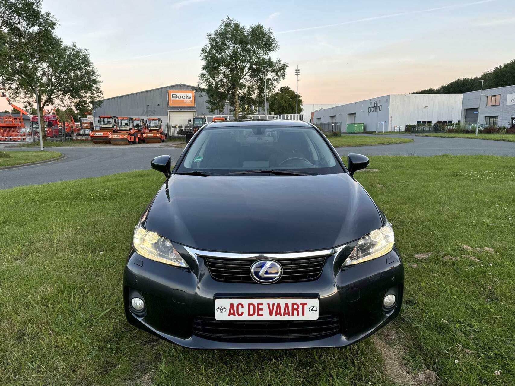 Foto van Lexus CT