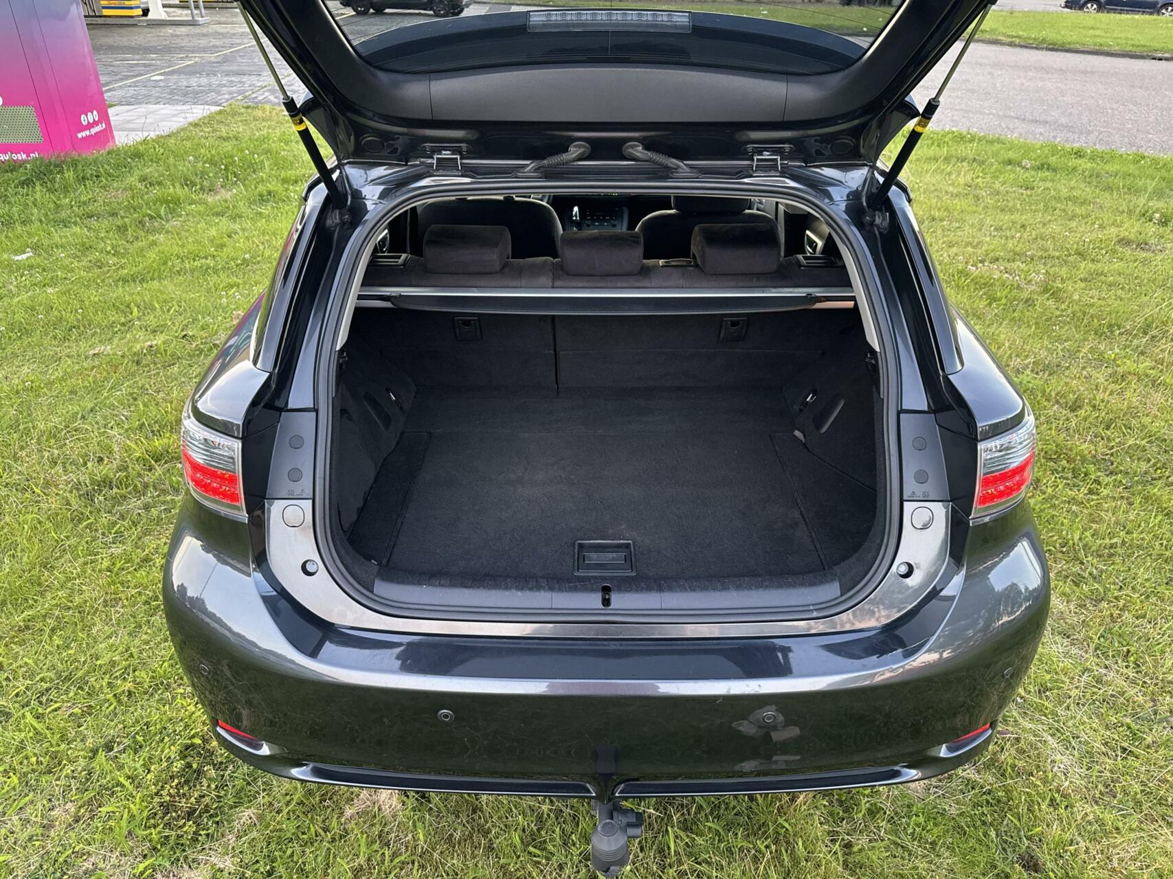 Foto van Lexus CT