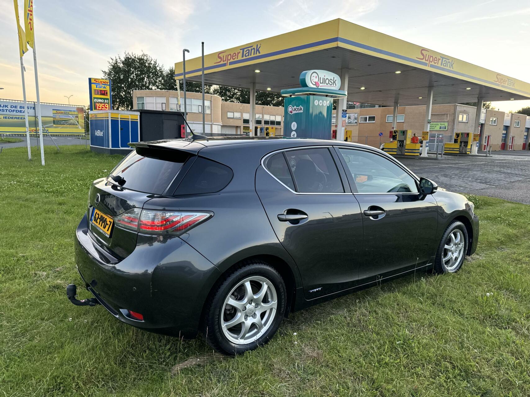 Foto van Lexus CT