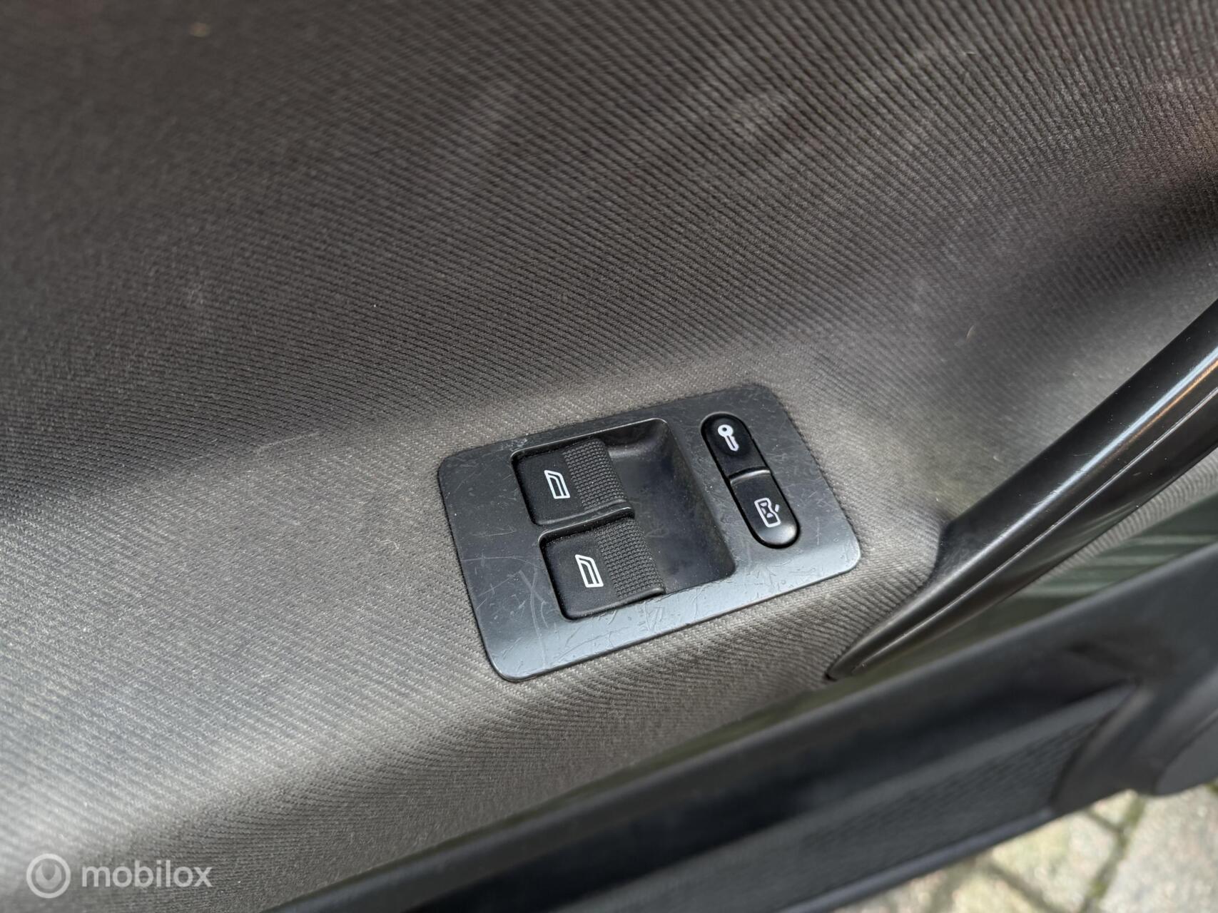 Foto van Volkswagen Lupo