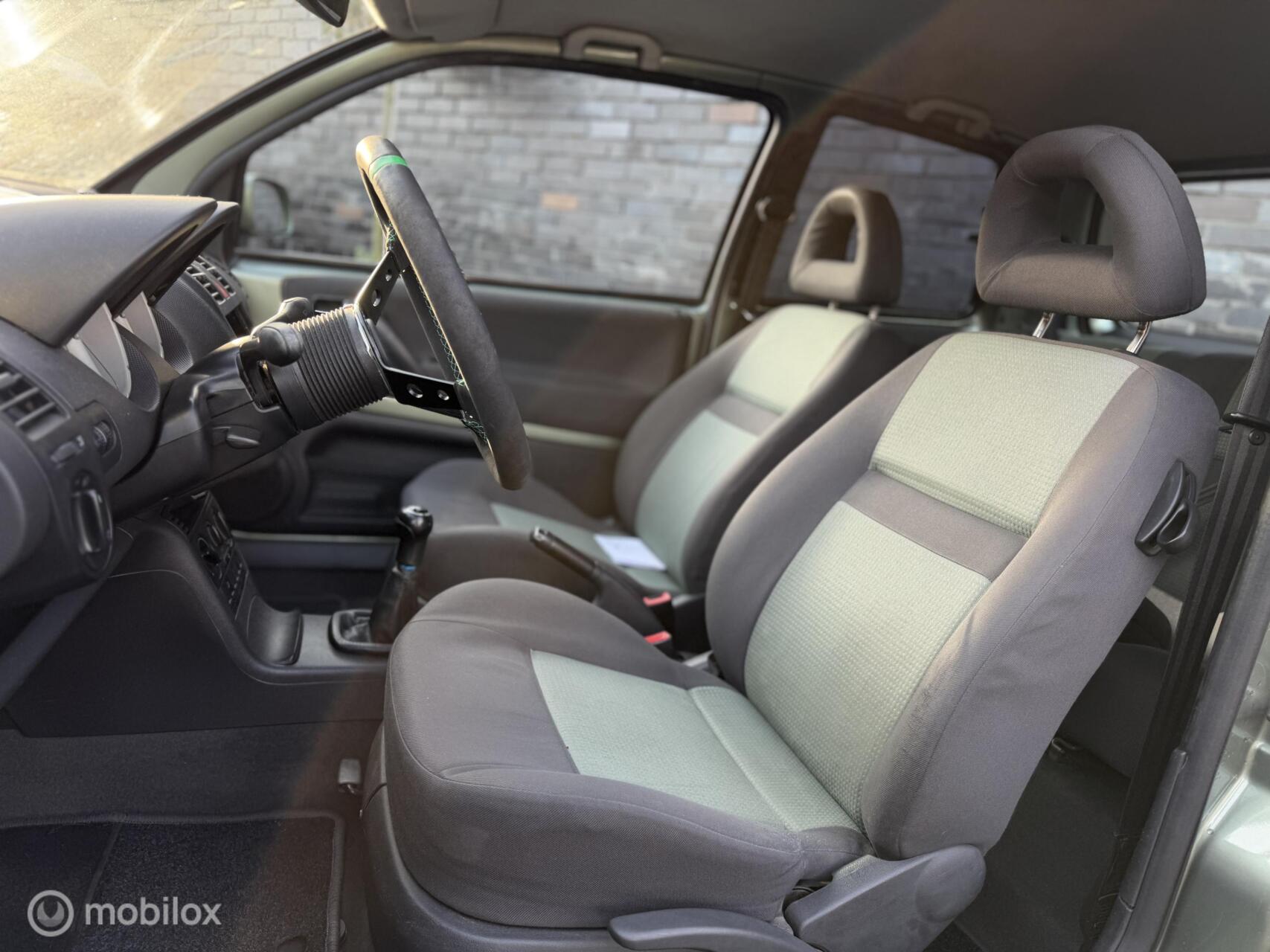 Foto van Volkswagen Lupo