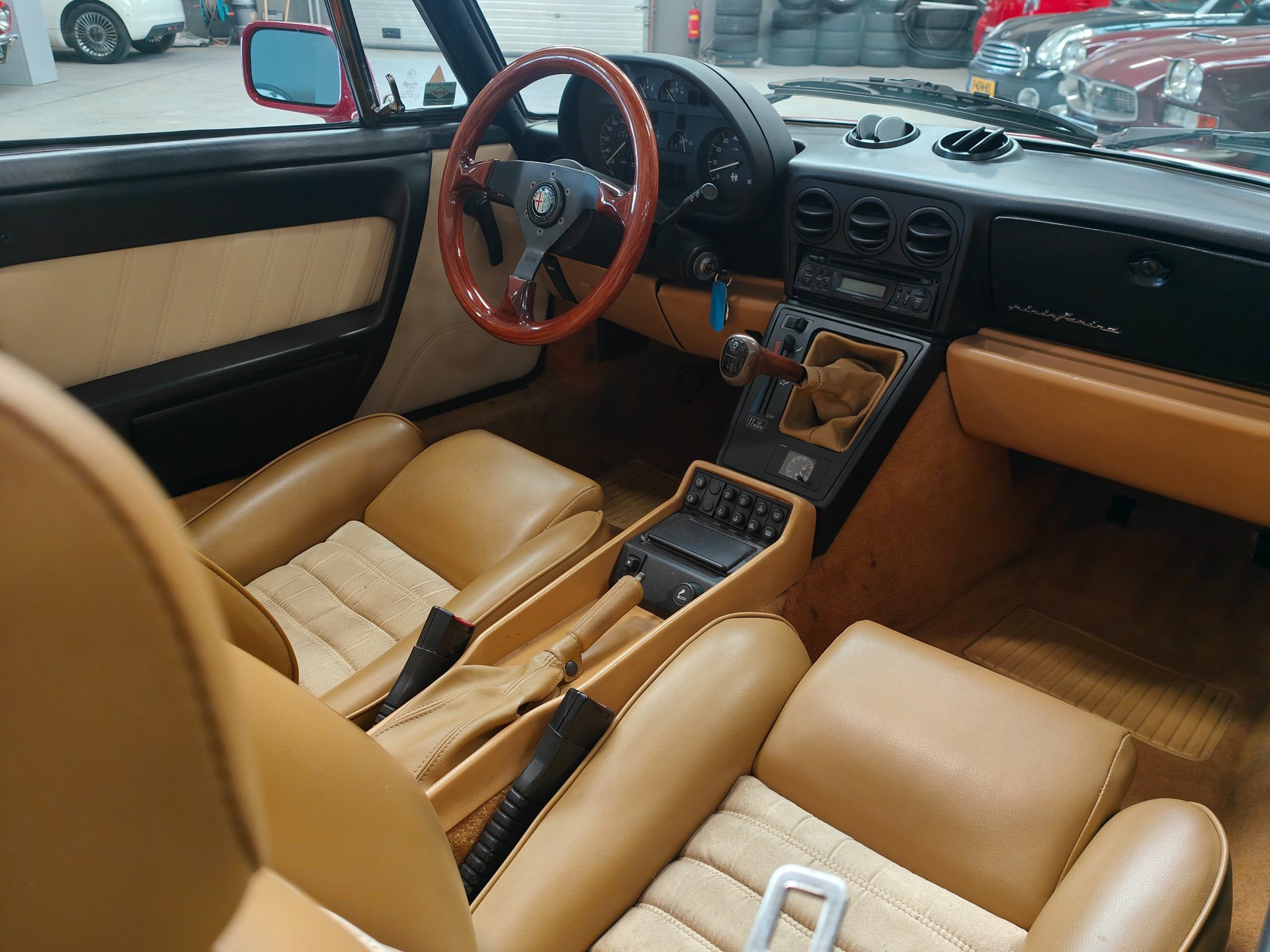 Foto van Alfa Romeo Spider Q.v. U9