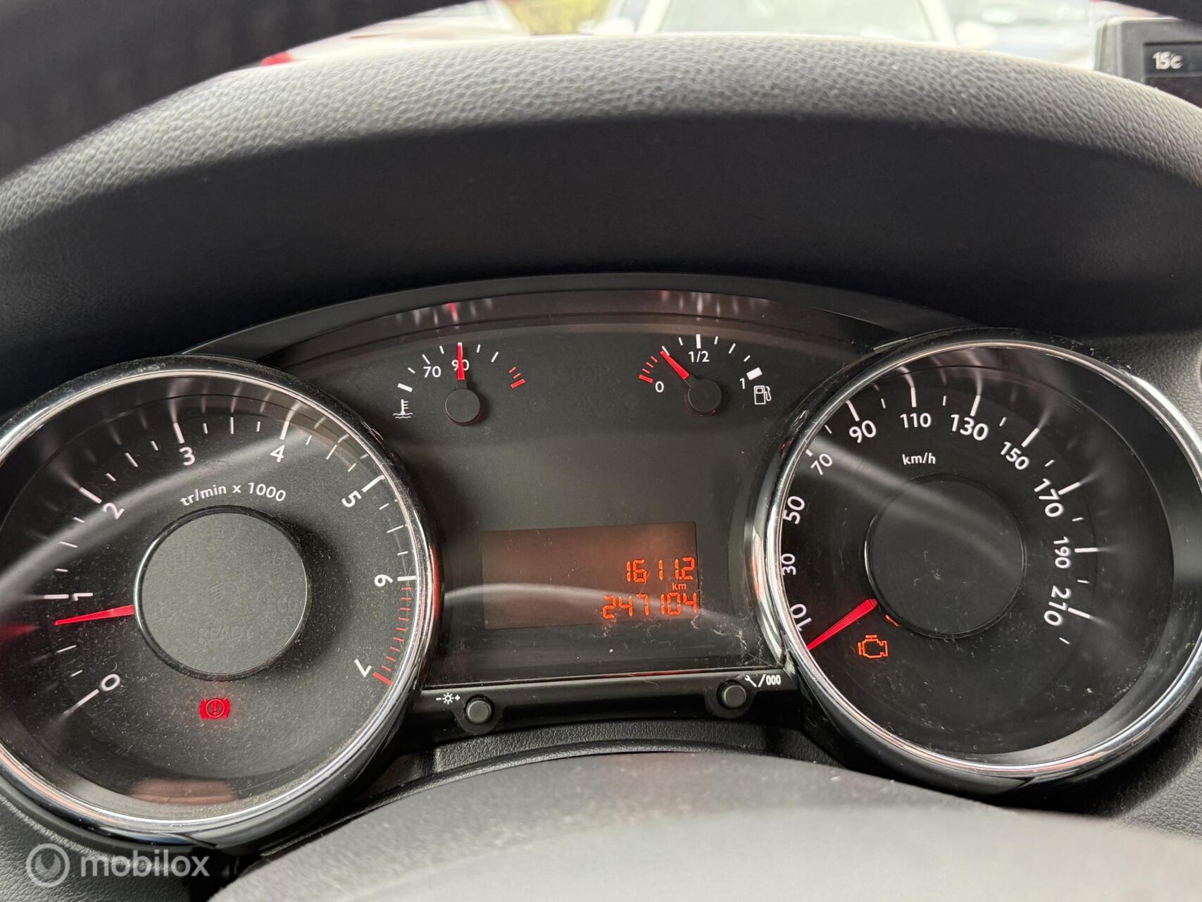 Foto van Peugeot 5008