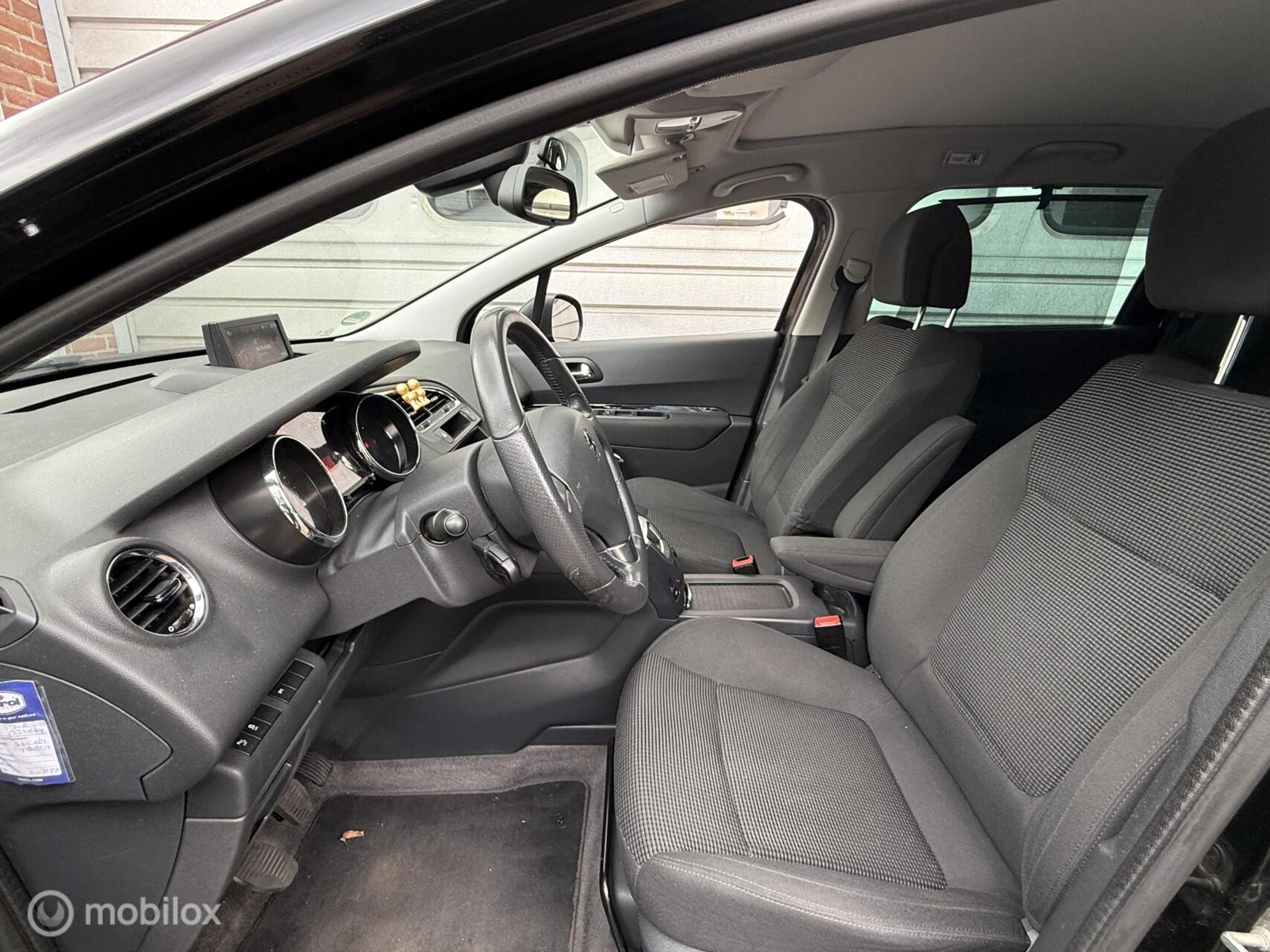 Foto van Peugeot 5008