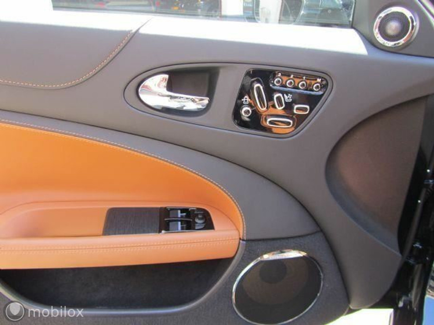 Foto van Jaguar XKR