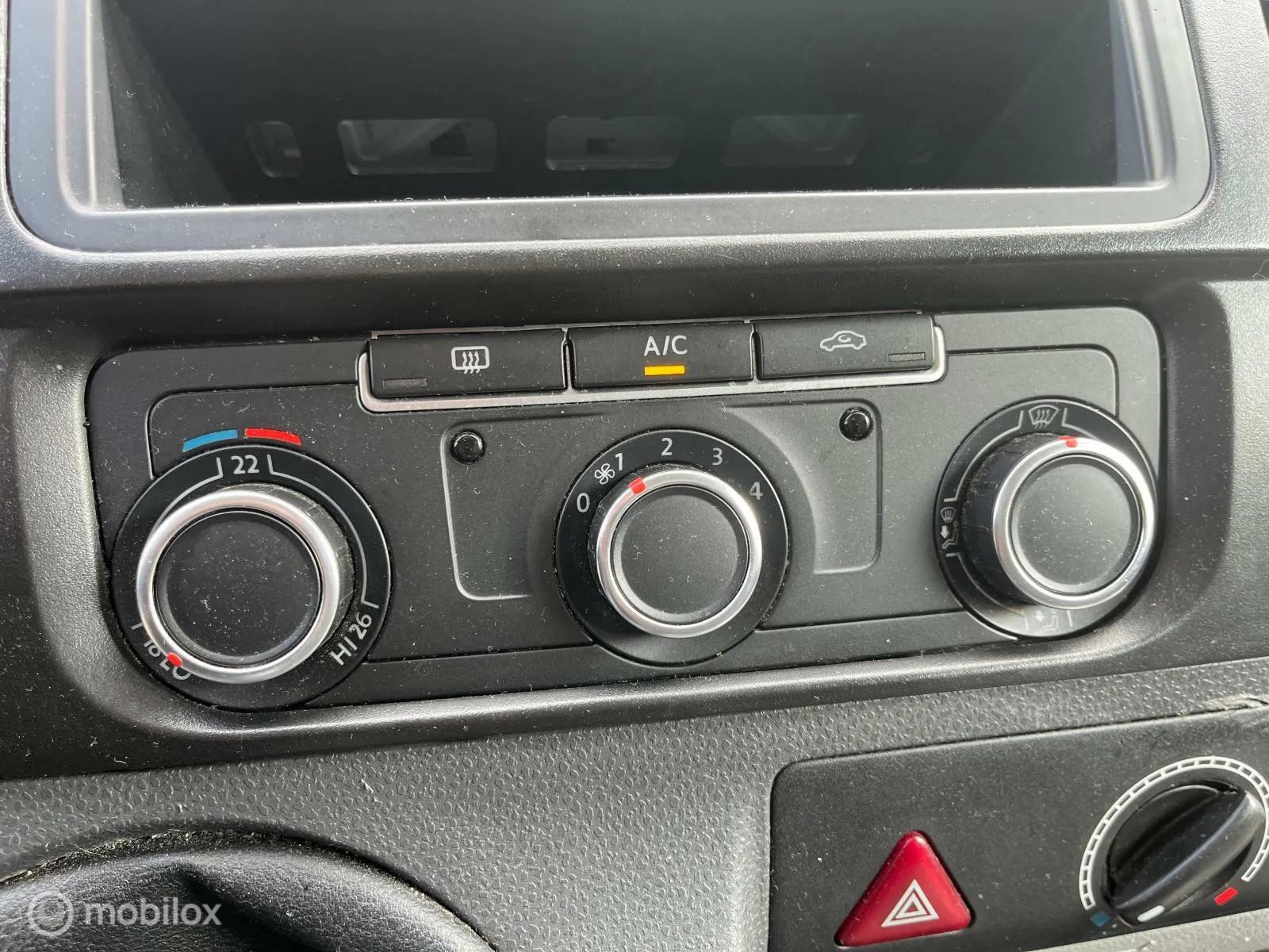 Foto van Volkswagen Transporter Kombi
