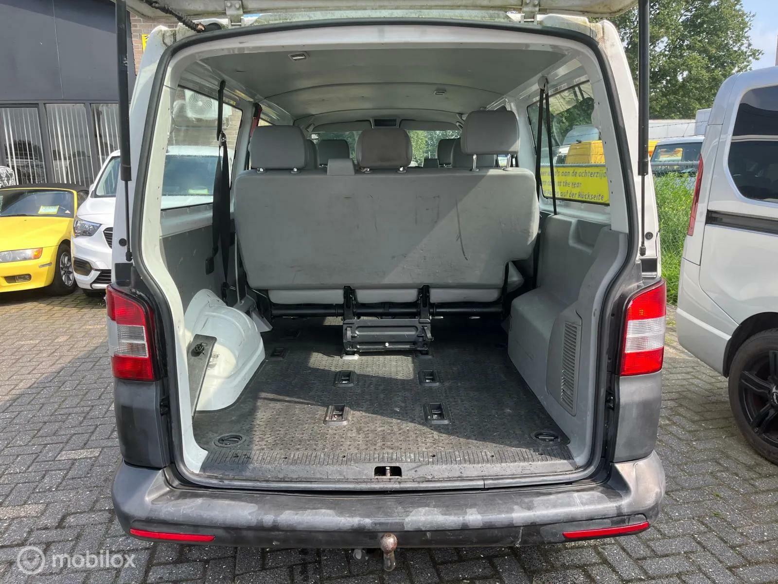 Foto van Volkswagen Transporter Kombi