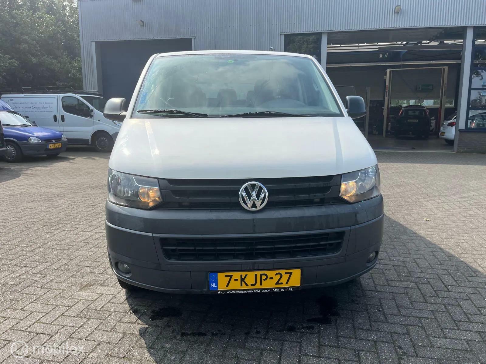 Foto van Volkswagen Transporter Kombi