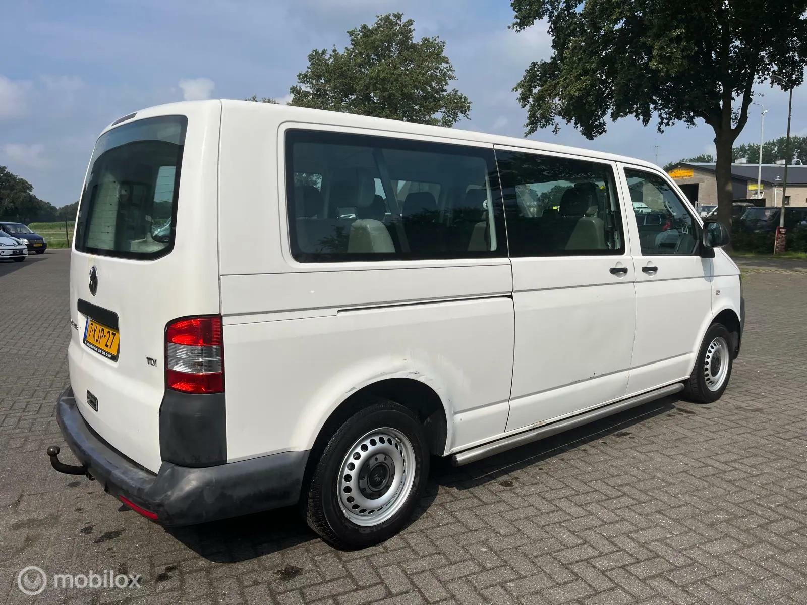Foto van Volkswagen Transporter Kombi